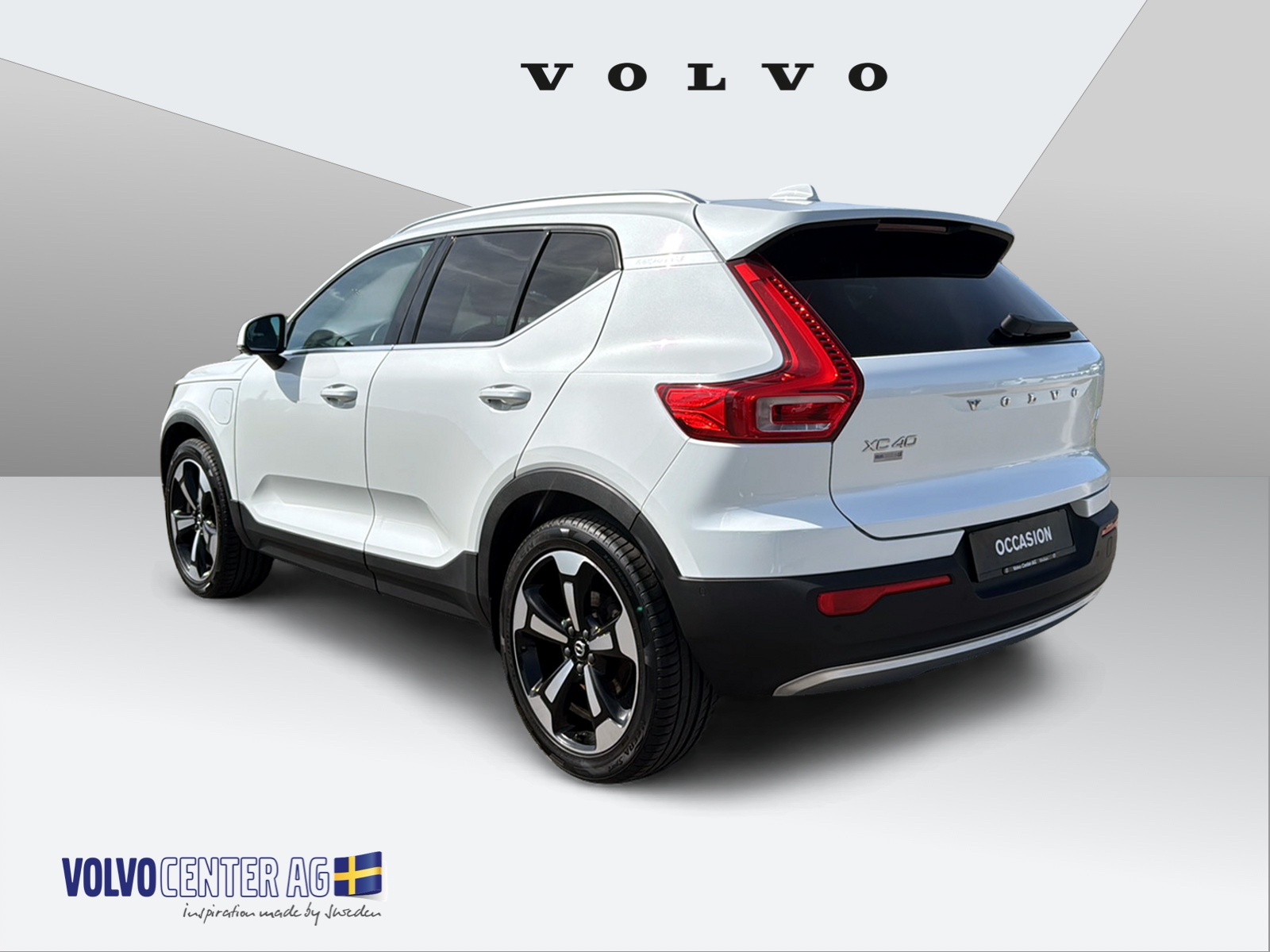 VOLVO XC40 1.5 T5 TE Inscription-image-2