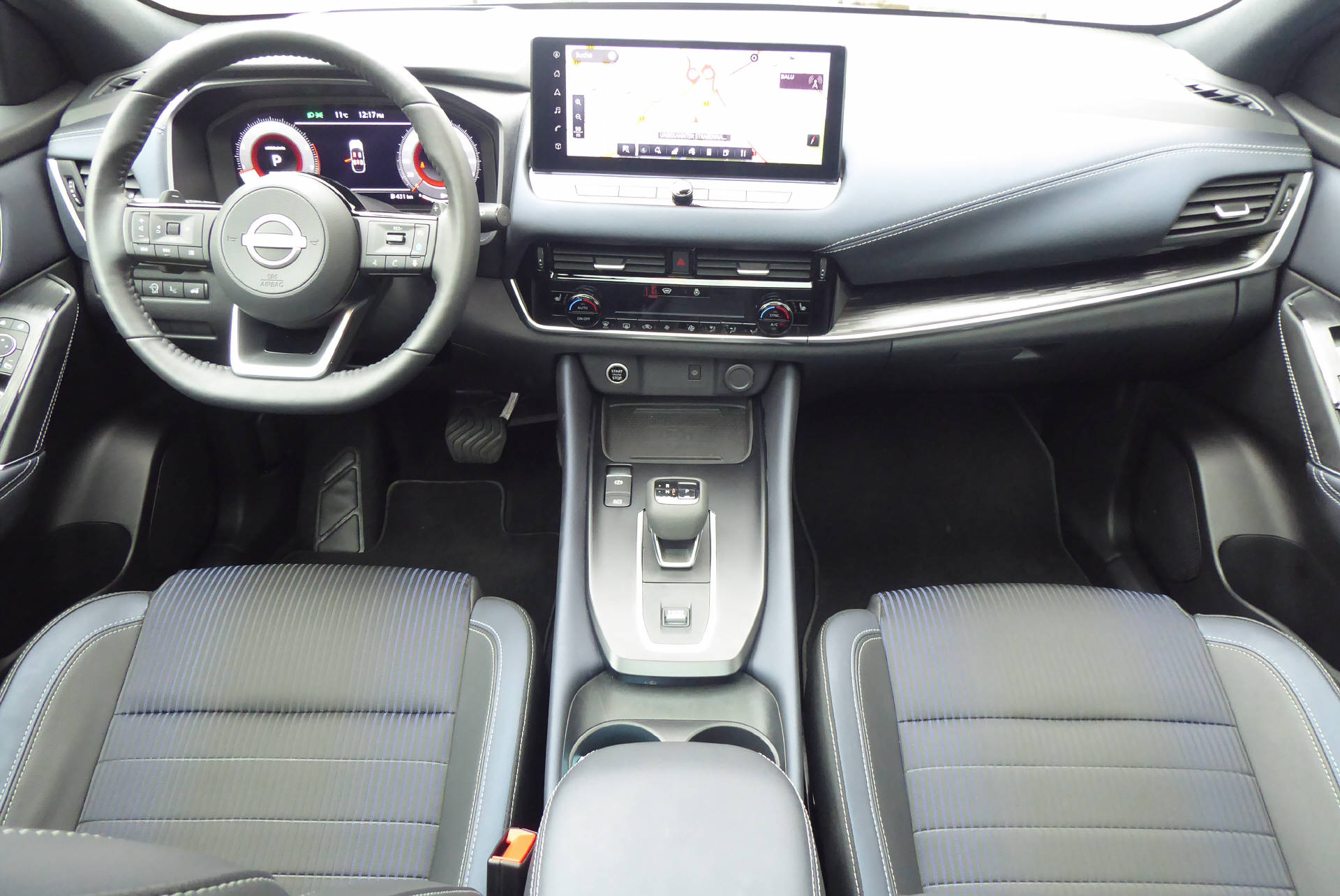 NISSAN Qashqai 1.3 DIG-T MHEV Tekna Xtronic-image-7