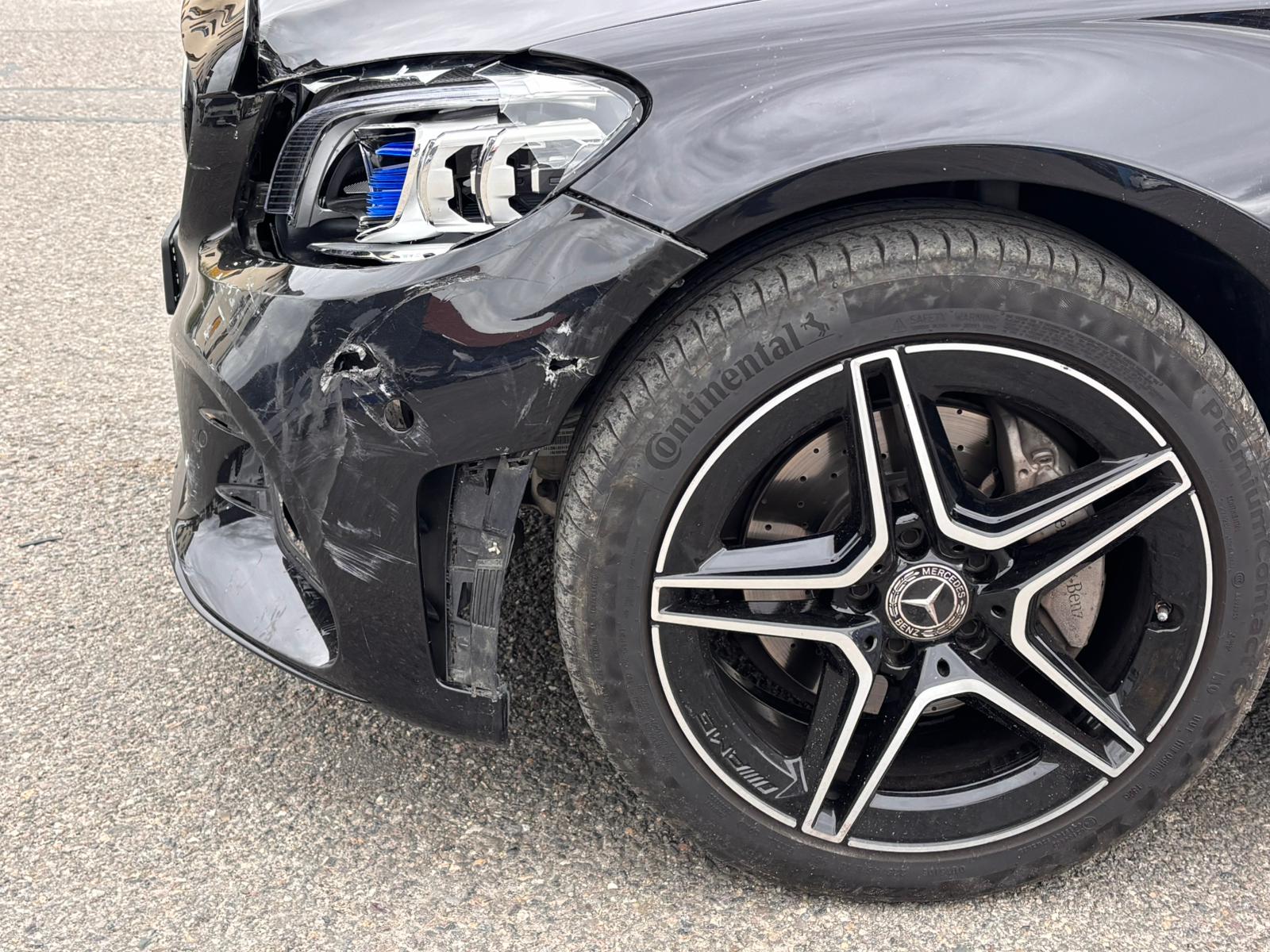 MERCEDES-BENZ C 200 Swiss Star AMG Line 4M 9G-Tronic-image-8