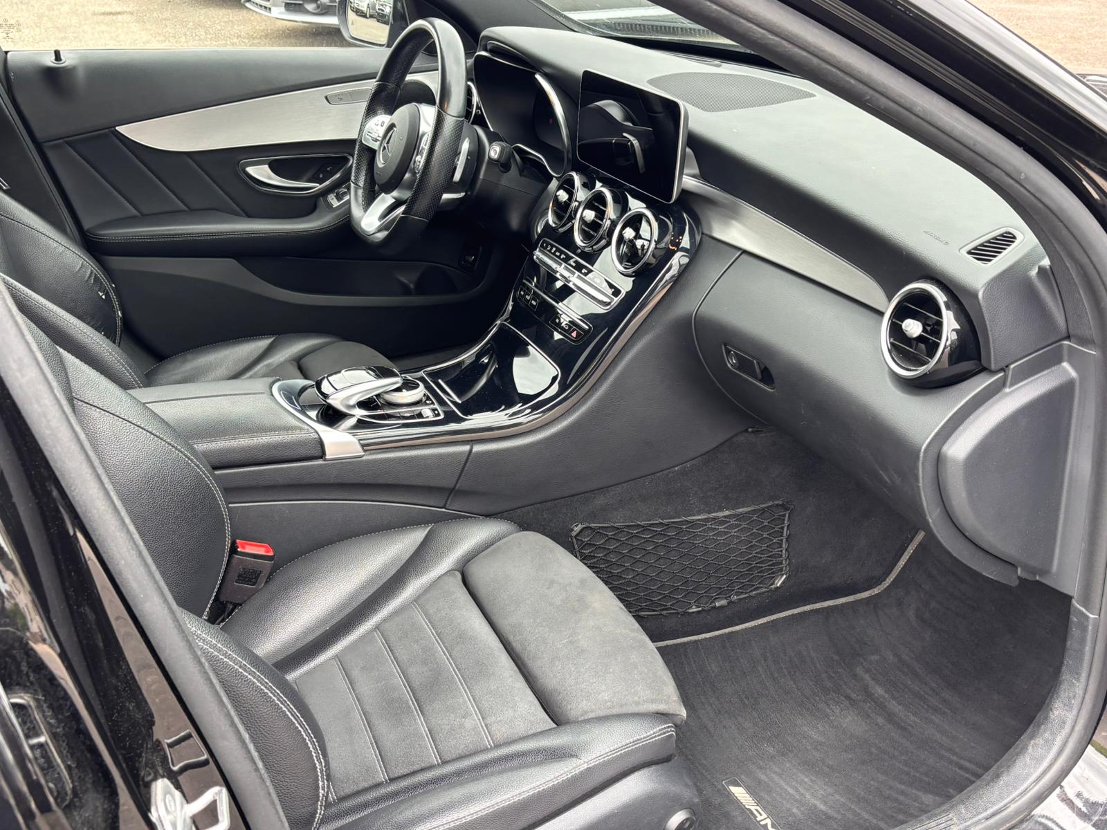 MERCEDES-BENZ C 200 Swiss Star AMG Line 4M 9G-Tronic-image-13