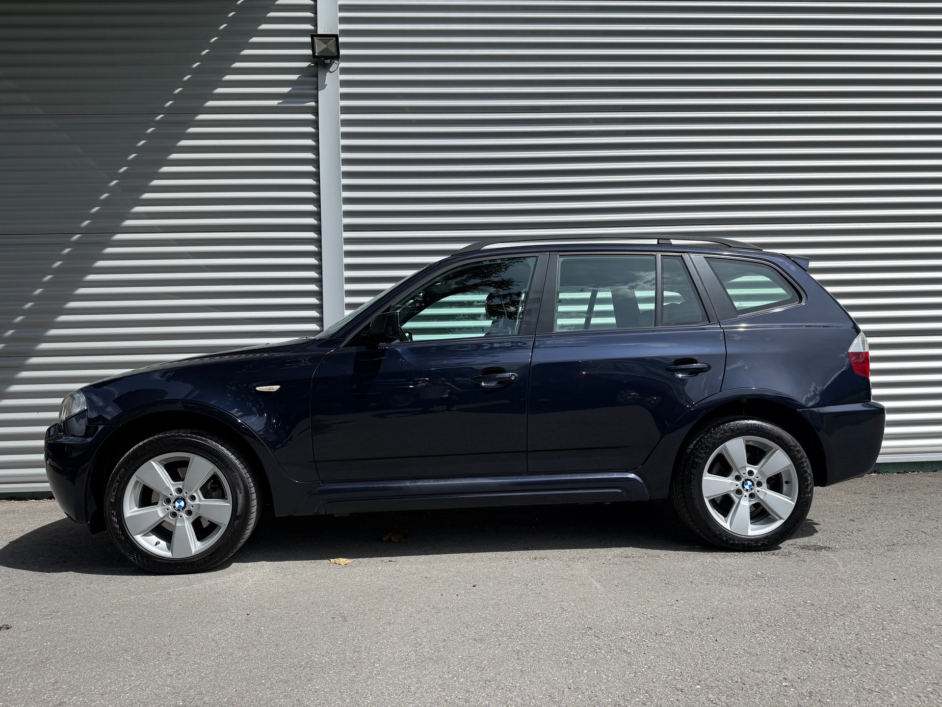 BMW X3 xDrive 30d (3.0d)-image-1
