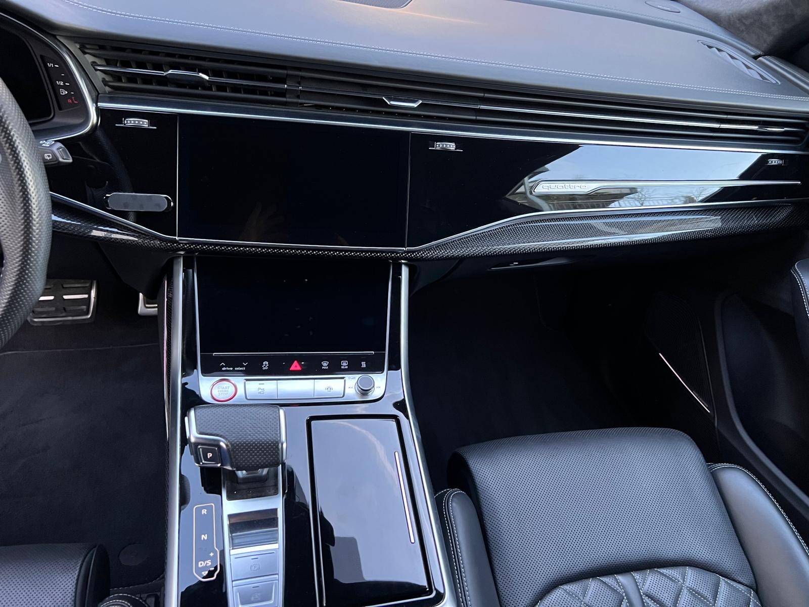 AUDI SQ8 50 TDI quattro tiptronic-image-11