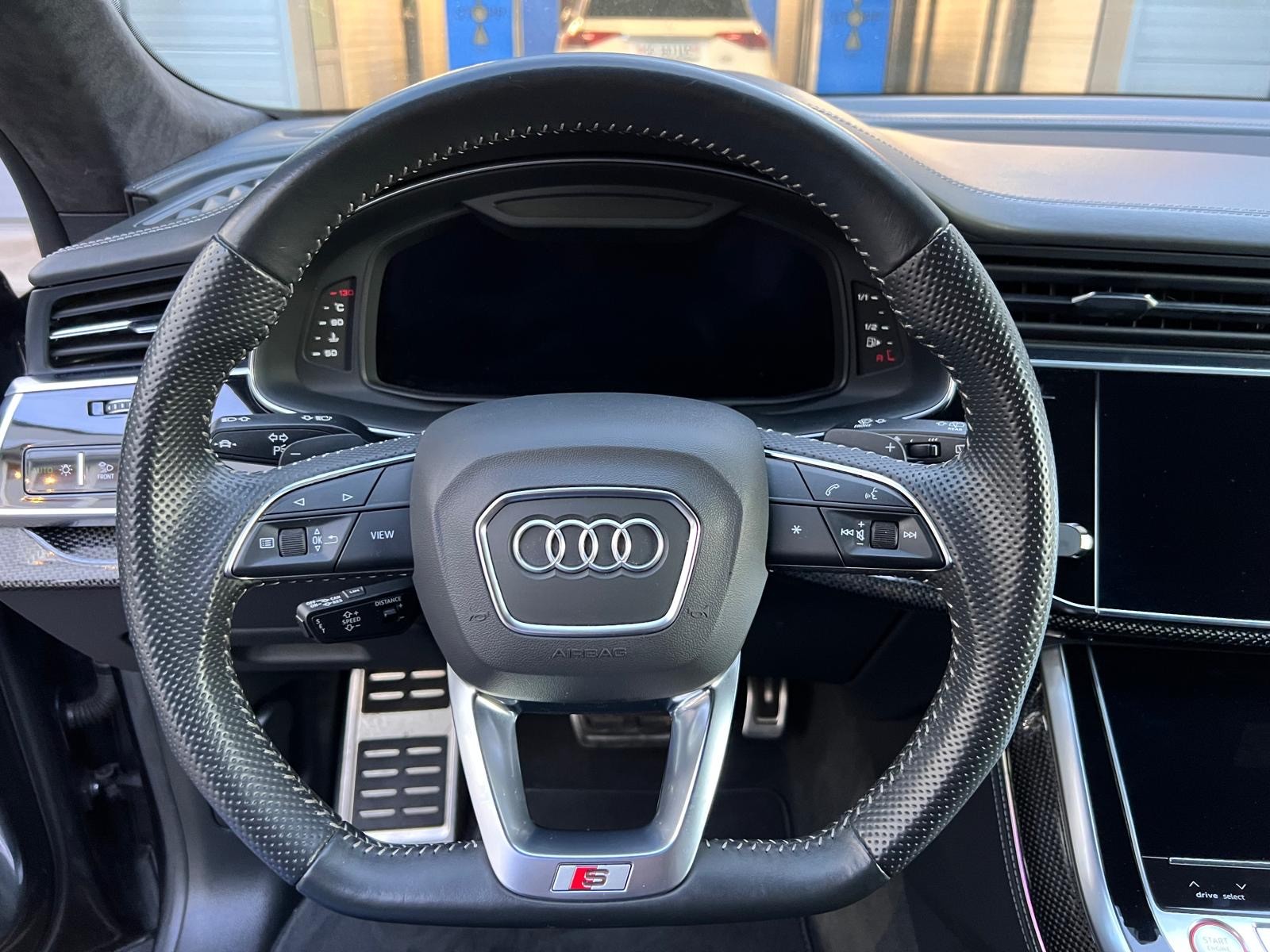 AUDI SQ8 50 TDI quattro tiptronic-image-8