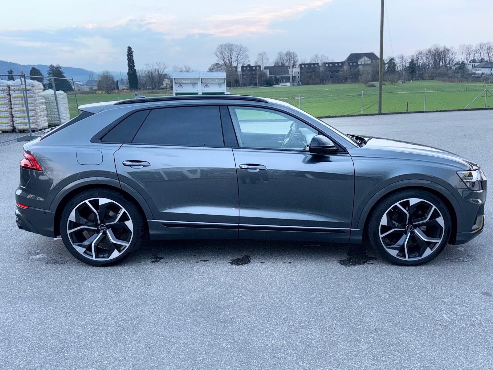 AUDI SQ8 50 TDI quattro tiptronic-image-4