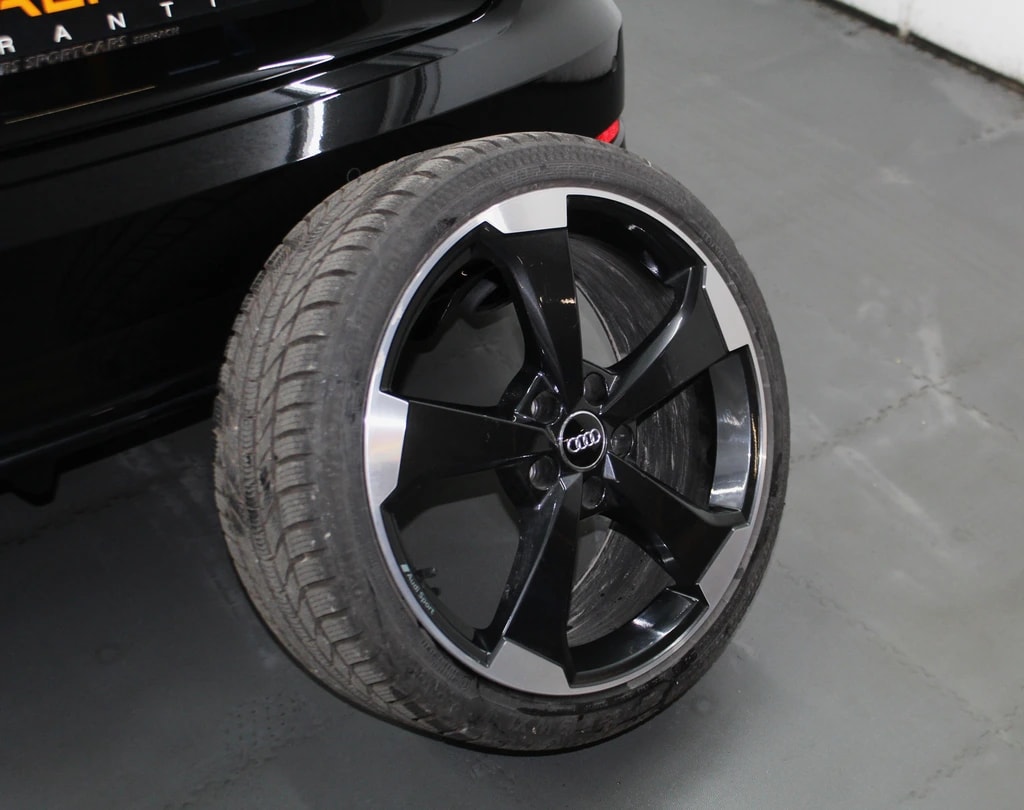 AUDI RS3 Sportback 2.5 TSI quattro S-tronic Black Edition ohne OPF / CH-Fahrzeug-image-27
