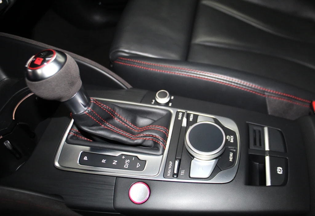 AUDI RS3 Sportback 2.5 TSI quattro S-tronic Black Edition ohne OPF / CH-Fahrzeug-image-15
