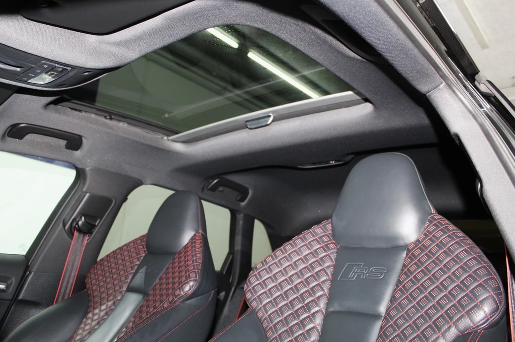 AUDI RS3 Sportback 2.5 TSI quattro S-tronic Black Edition ohne OPF / CH-Fahrzeug-image-8
