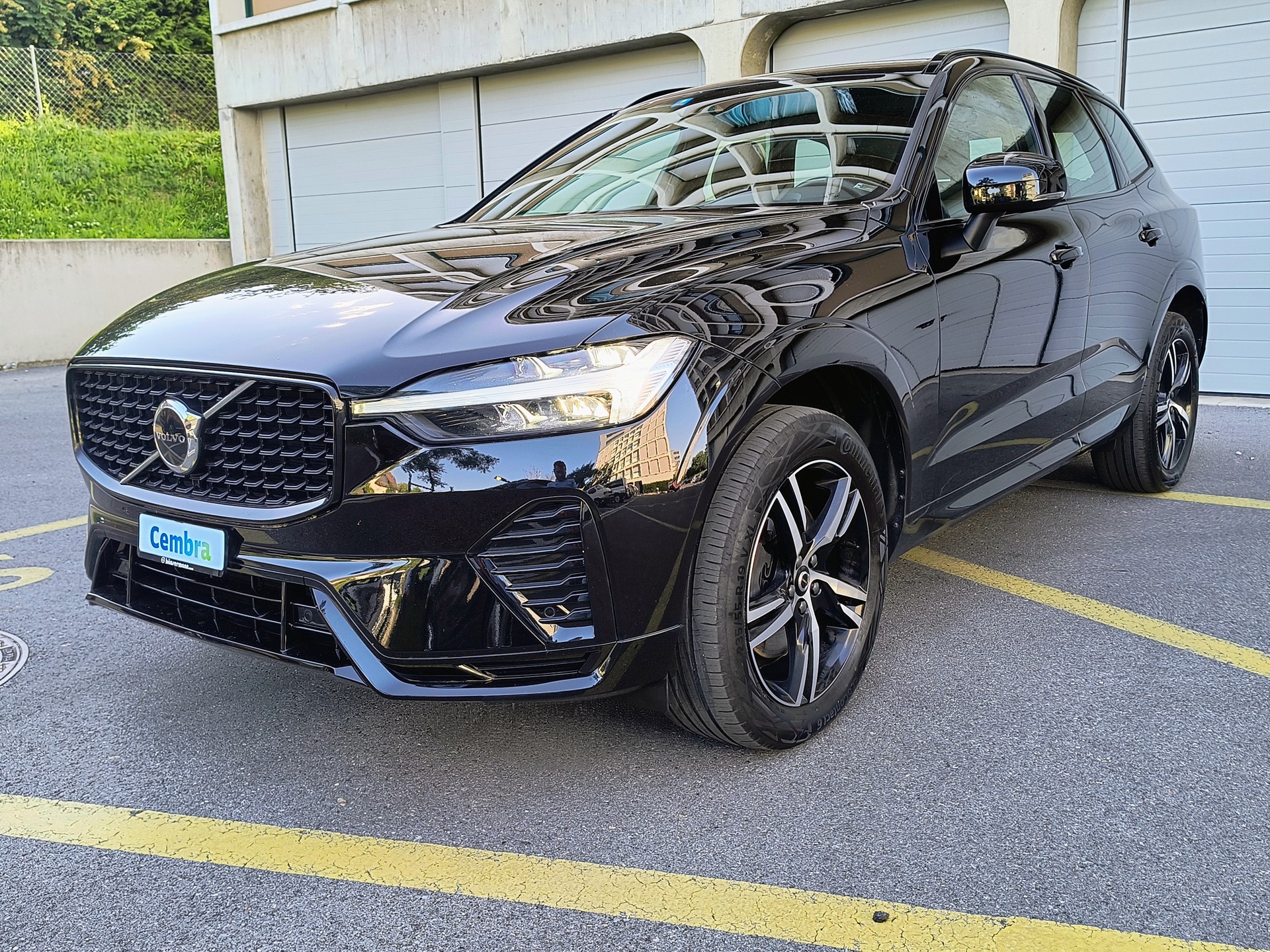 VOLVO XC60 B4 Diesel Mild Hybrid AWD R-Design Geartronic