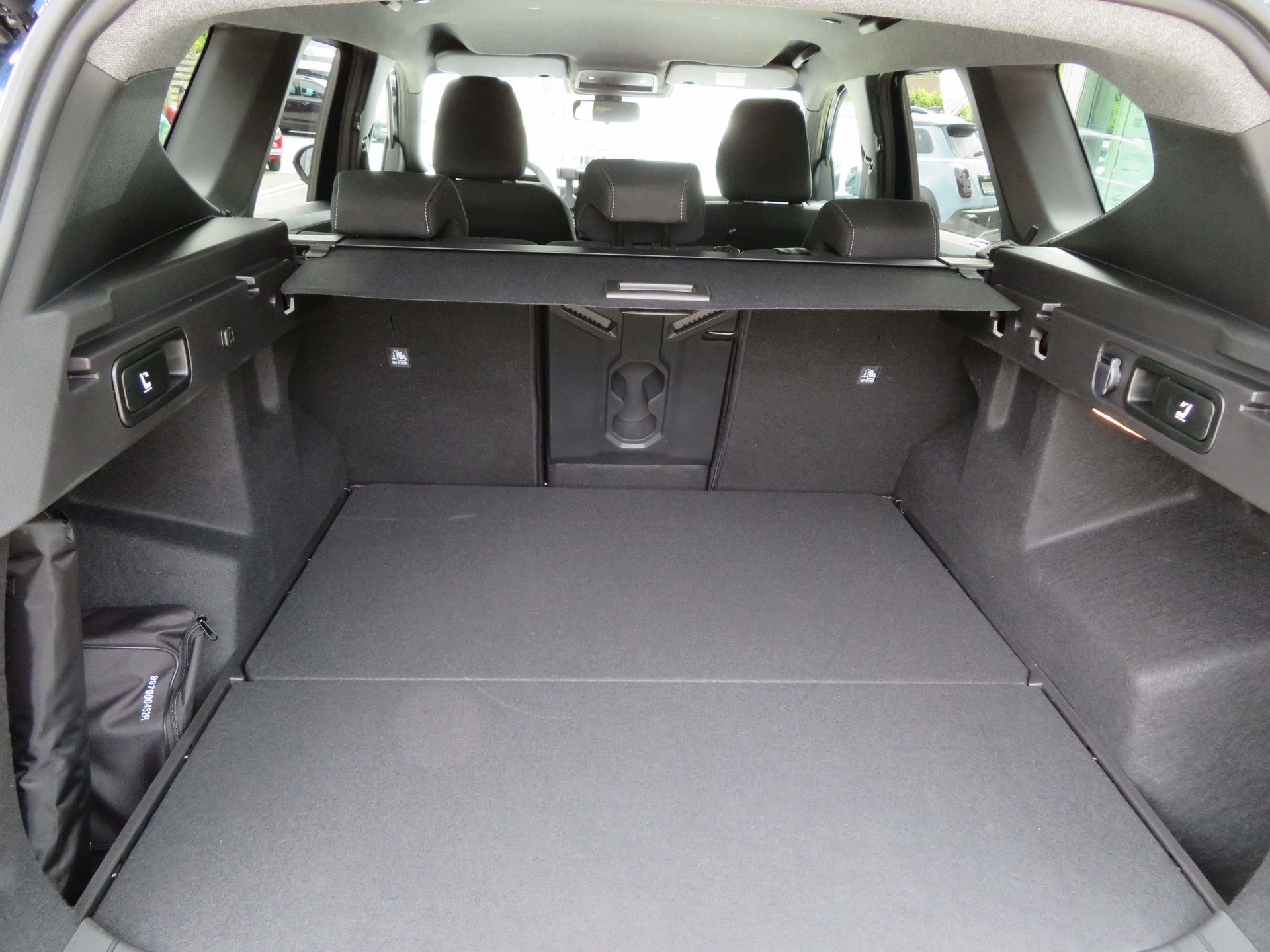 DACIA Bigster 1.8 Hybrid Journey-image-11