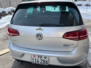 VW Golf 2.0 TDI Comfortline 4Motion-image-2