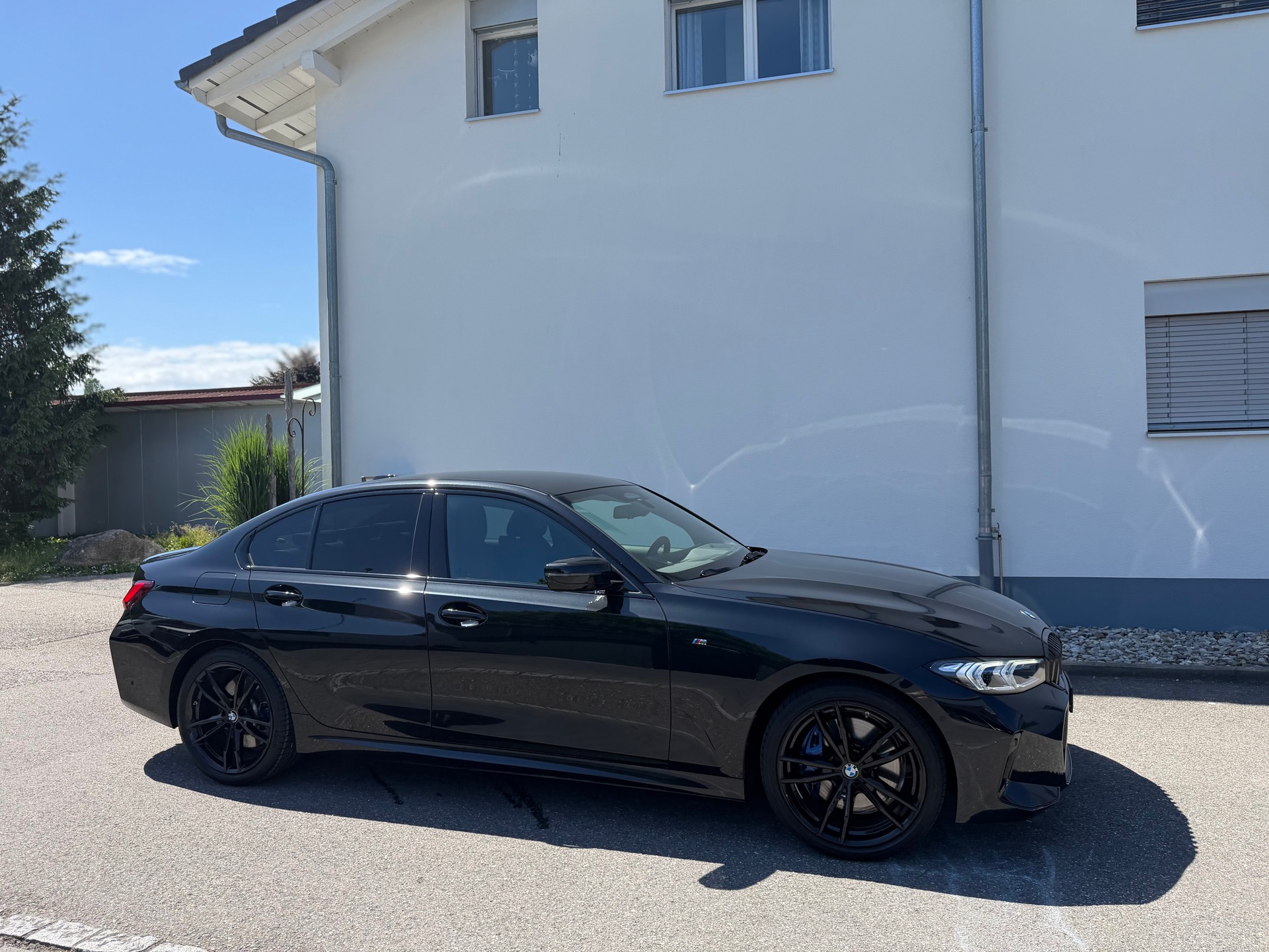 BMW 320d xDrive 48V Steptronic M Sport-image-3