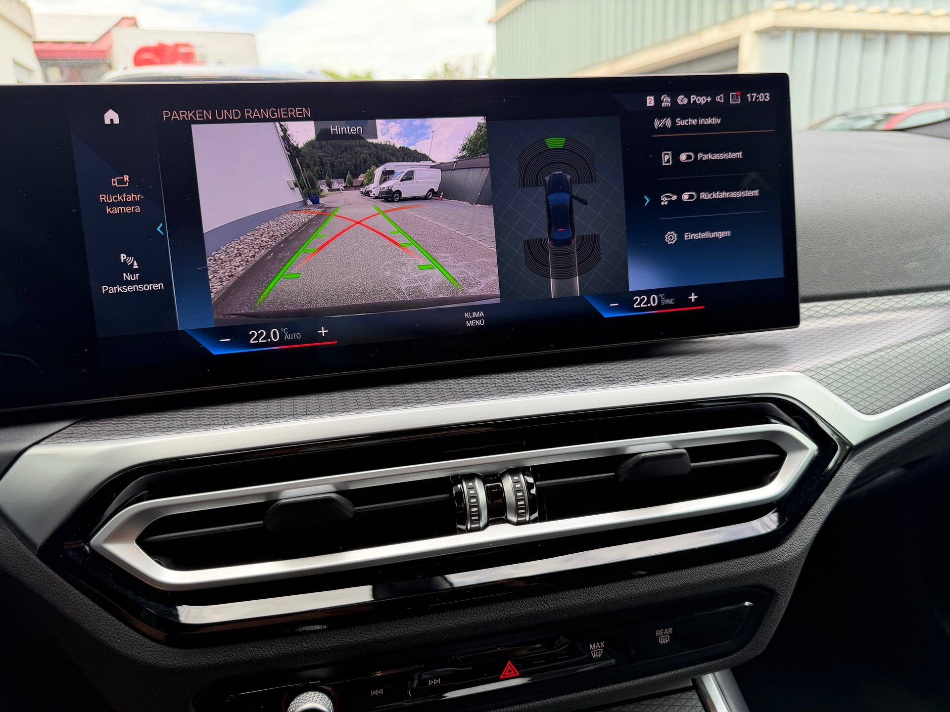 BMW 320d xDrive 48V Steptronic M Sport-image-23