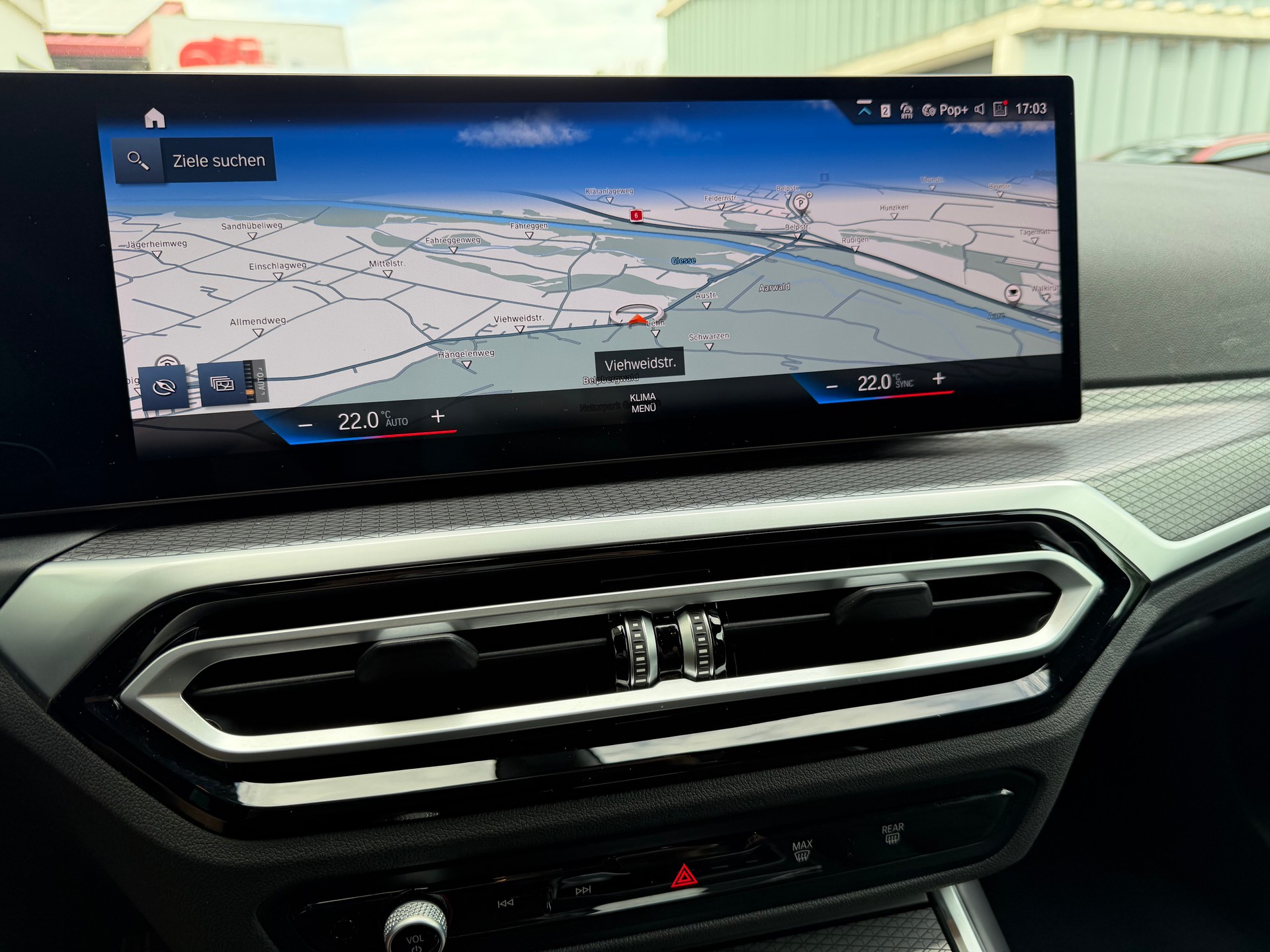 BMW 320d xDrive 48V Steptronic M Sport-image-22