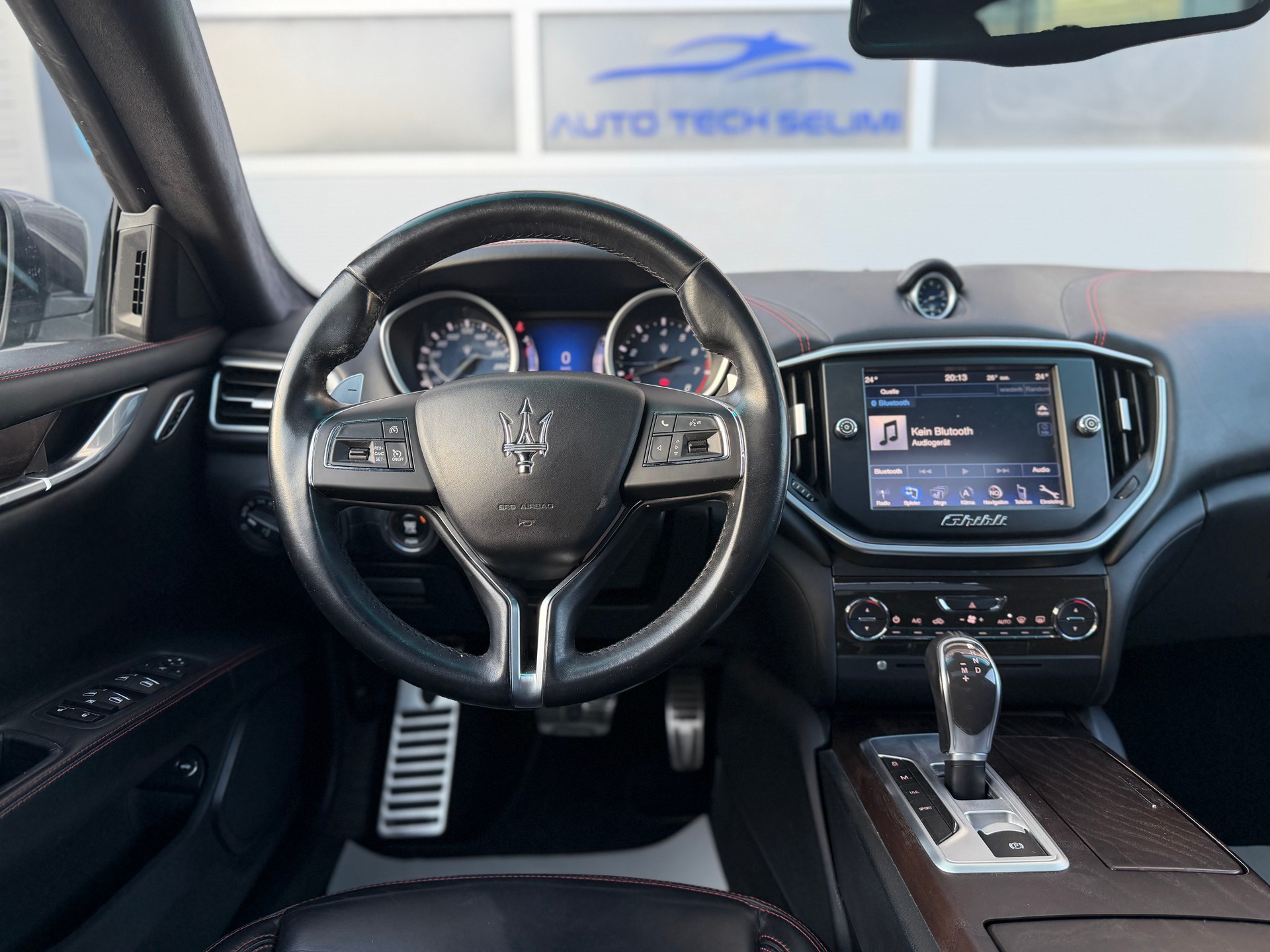 MASERATI Ghibli S Q4 3.0 V6 Automatica-image-9