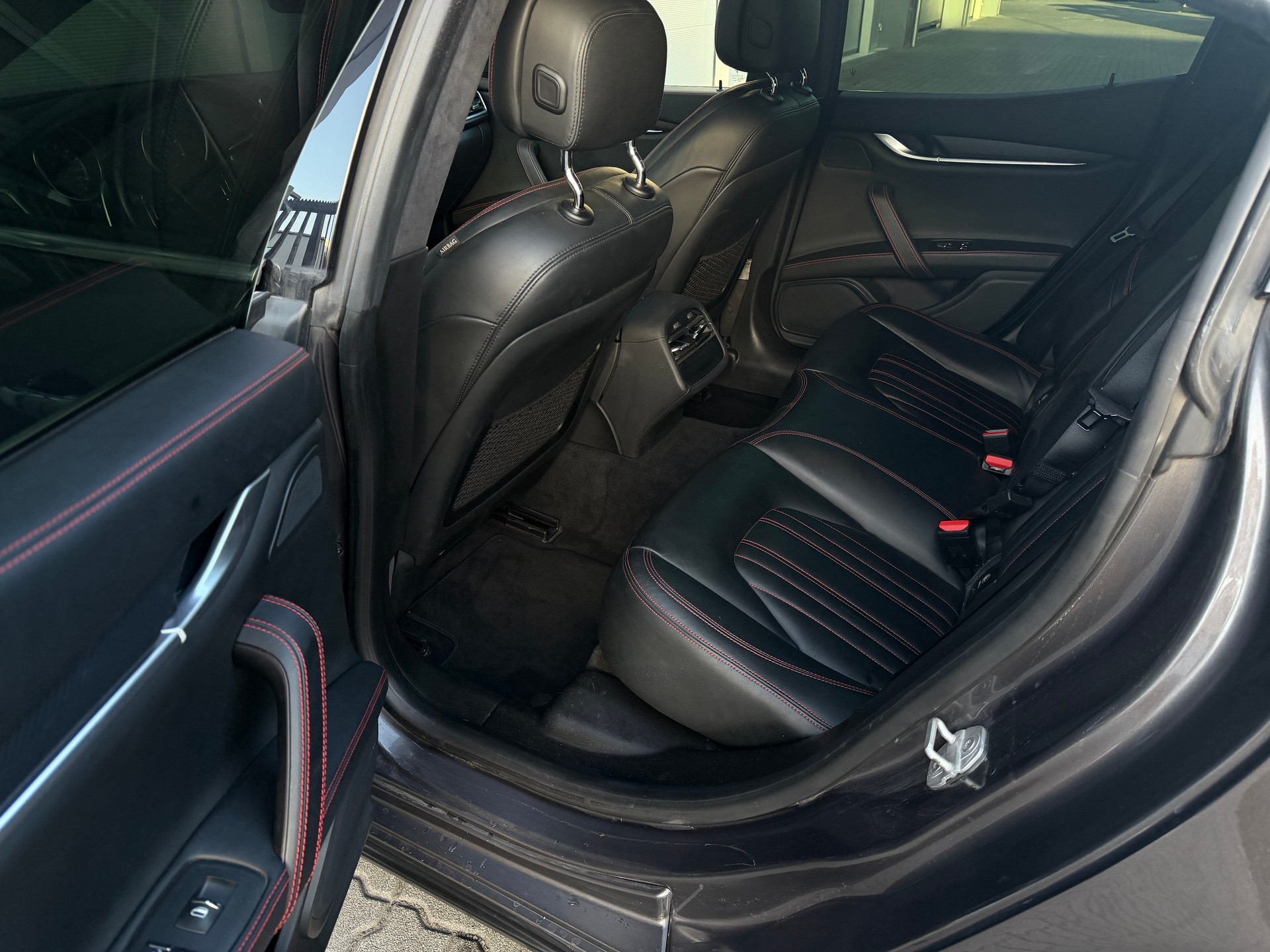 MASERATI Ghibli S Q4 3.0 V6 Automatica-image-18