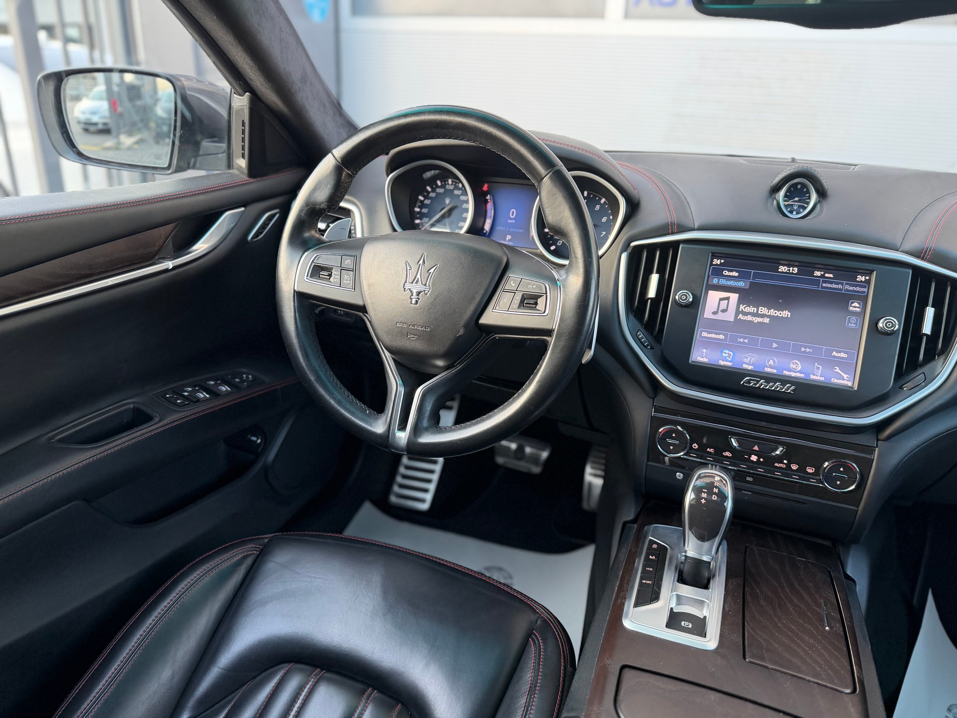 MASERATI Ghibli S Q4 3.0 V6 Automatica-image-11