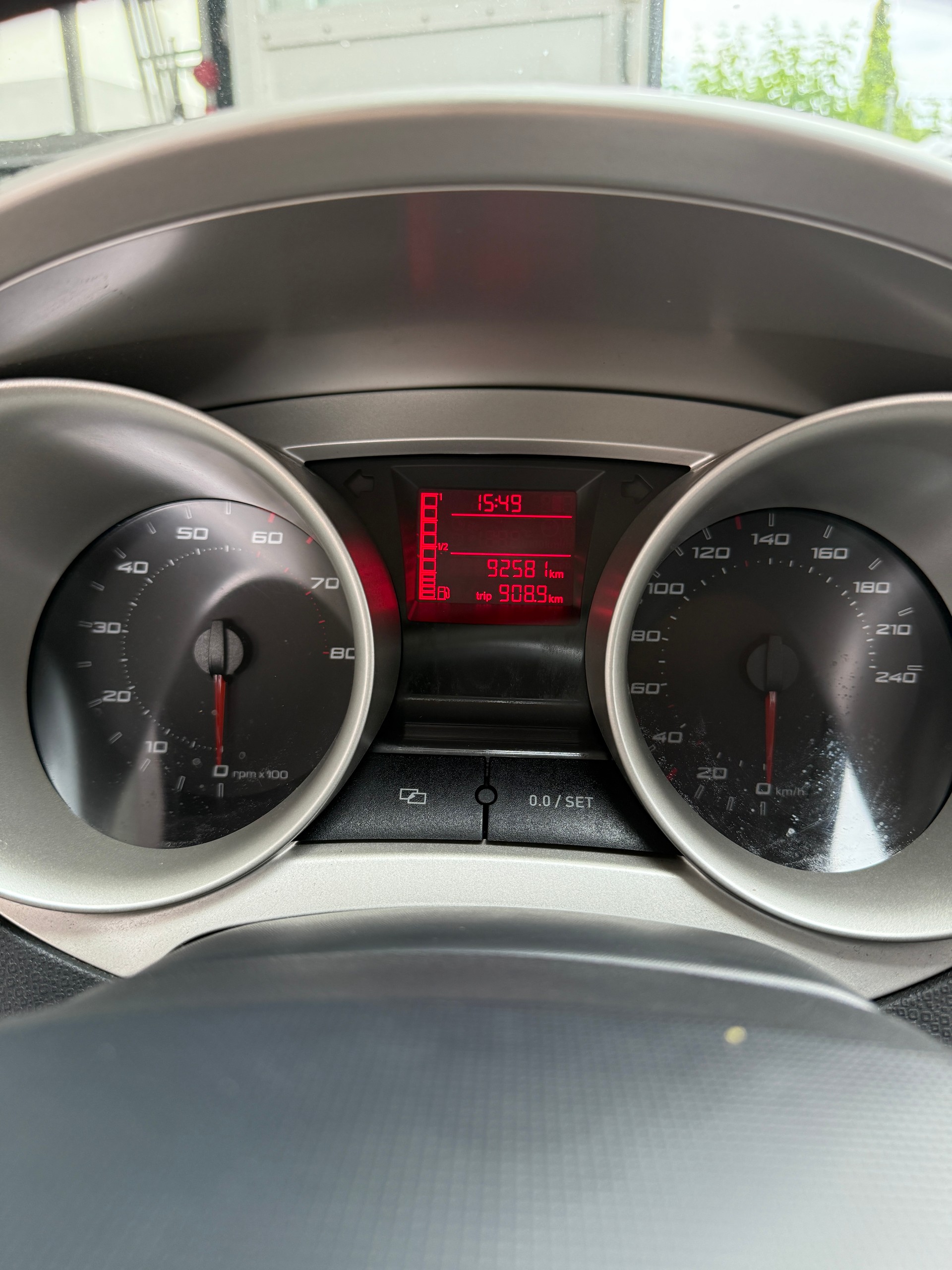 SEAT Ibiza 1.6 Style-image-8