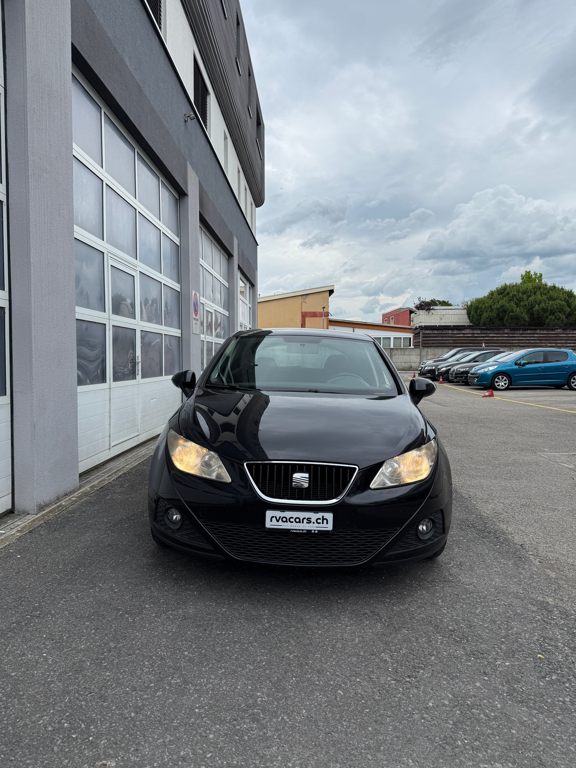 SEAT Ibiza 1.6 Style-image-1