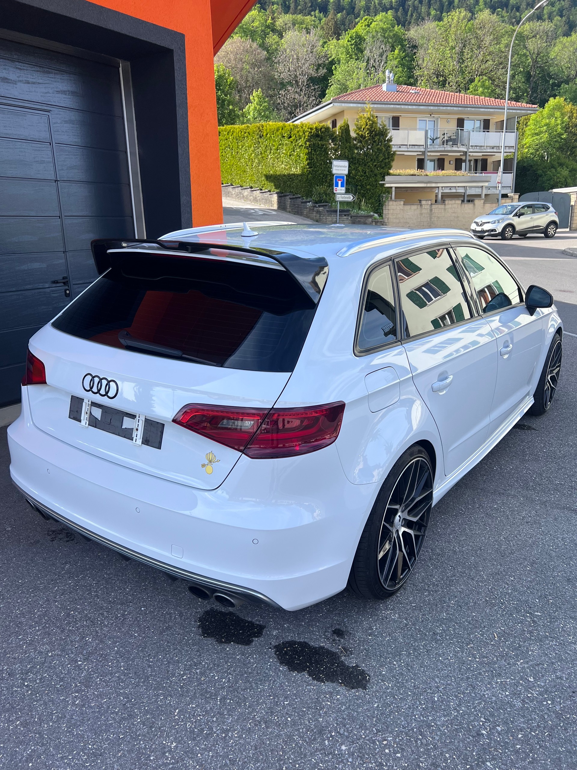 AUDI S3 Sportback 2.0 TFSI-image-2