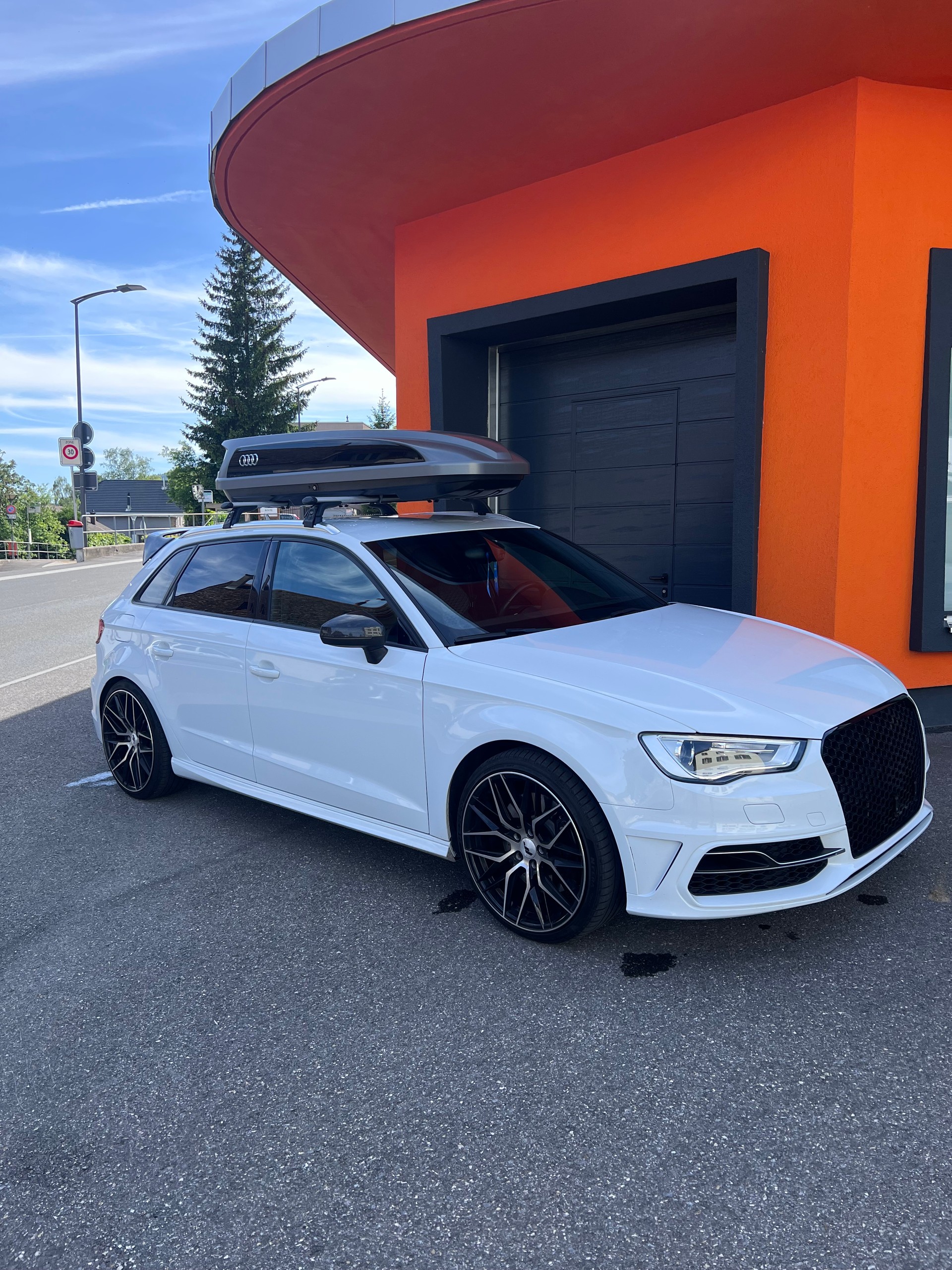 AUDI S3 Sportback 2.0 TFSI-image-1