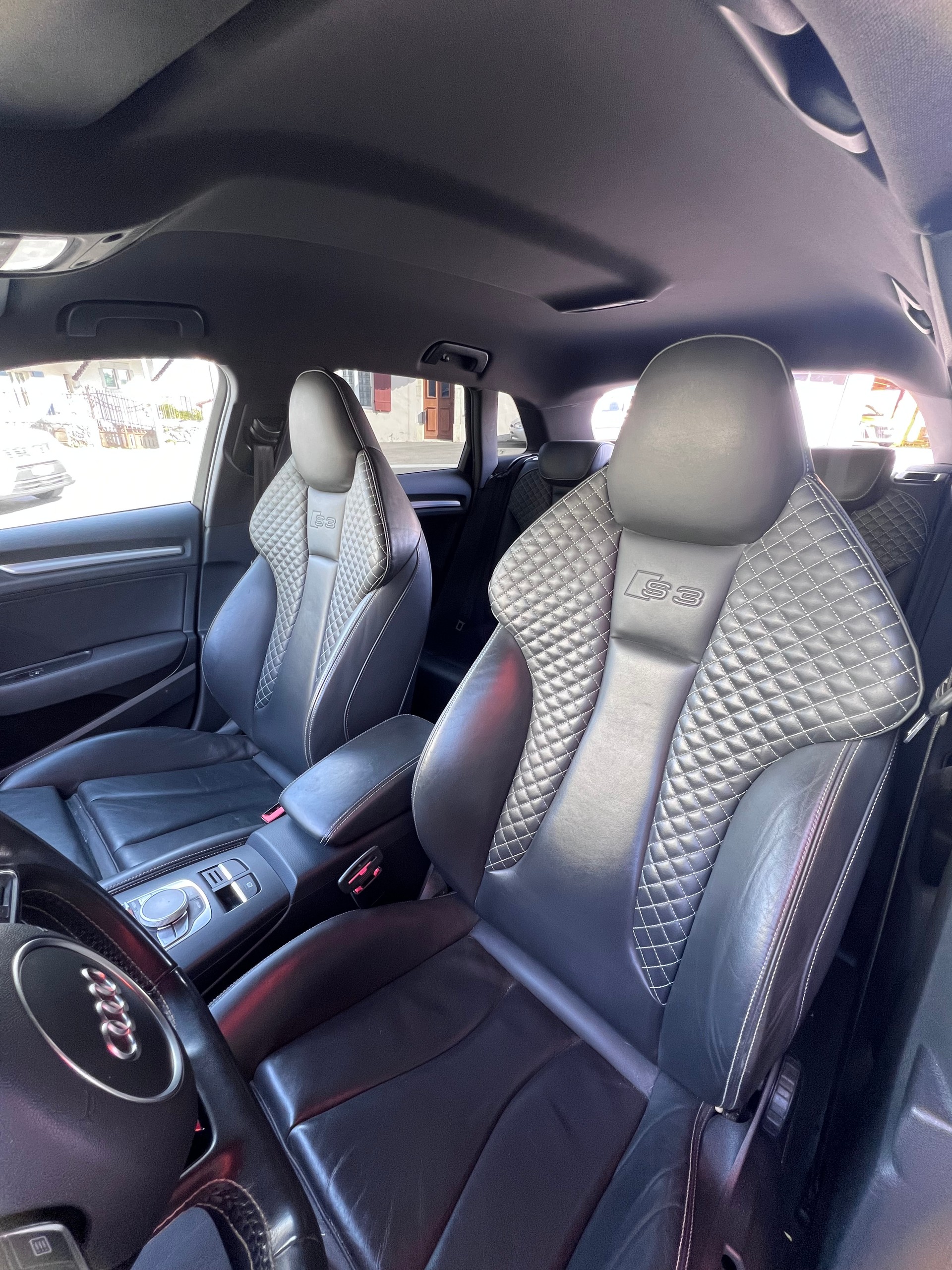 AUDI S3 Sportback 2.0 TFSI-image-4
