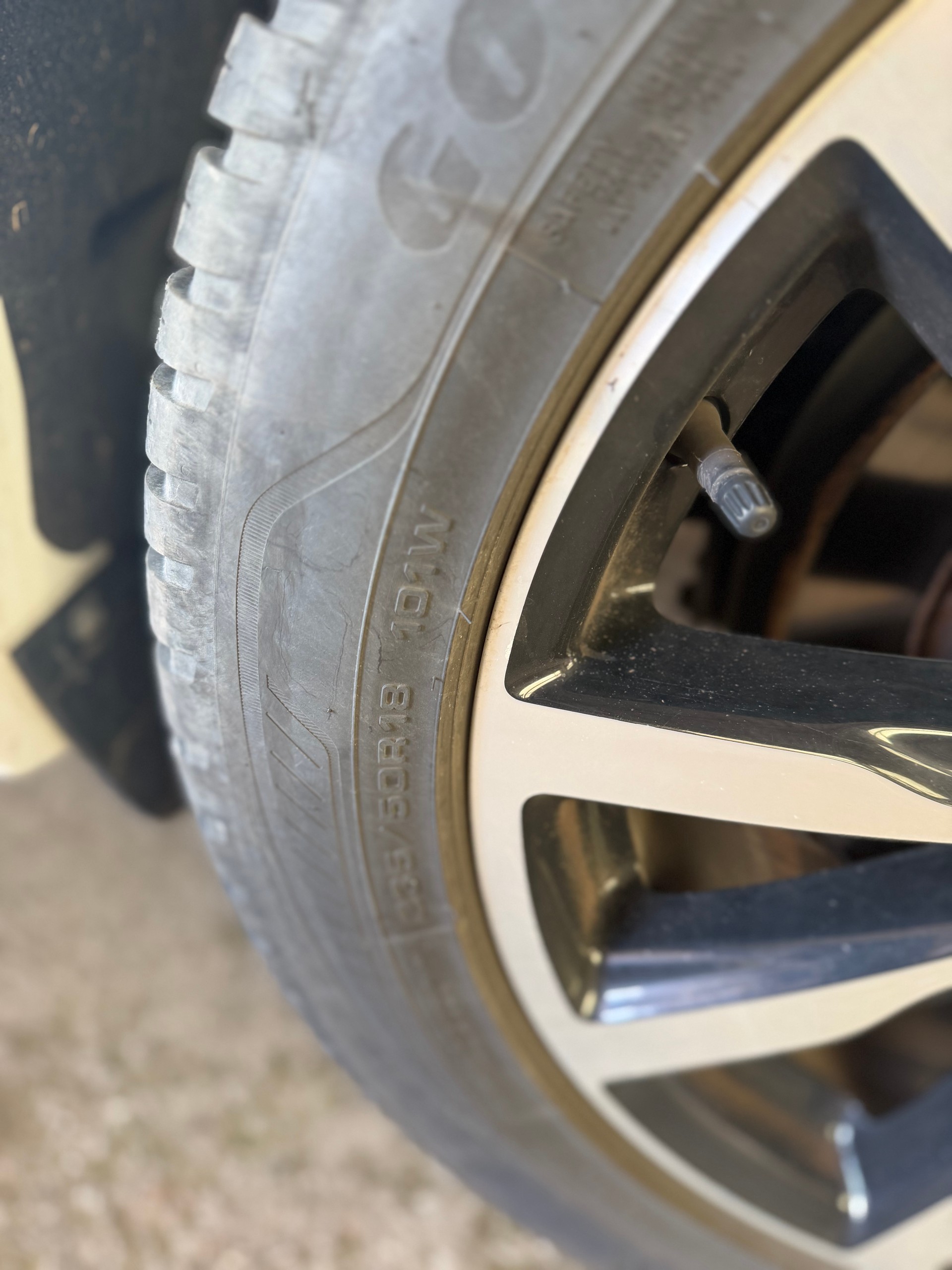 FORD Kuga 2.0 TDCi ST Line High 4WD PowerShift-image-13