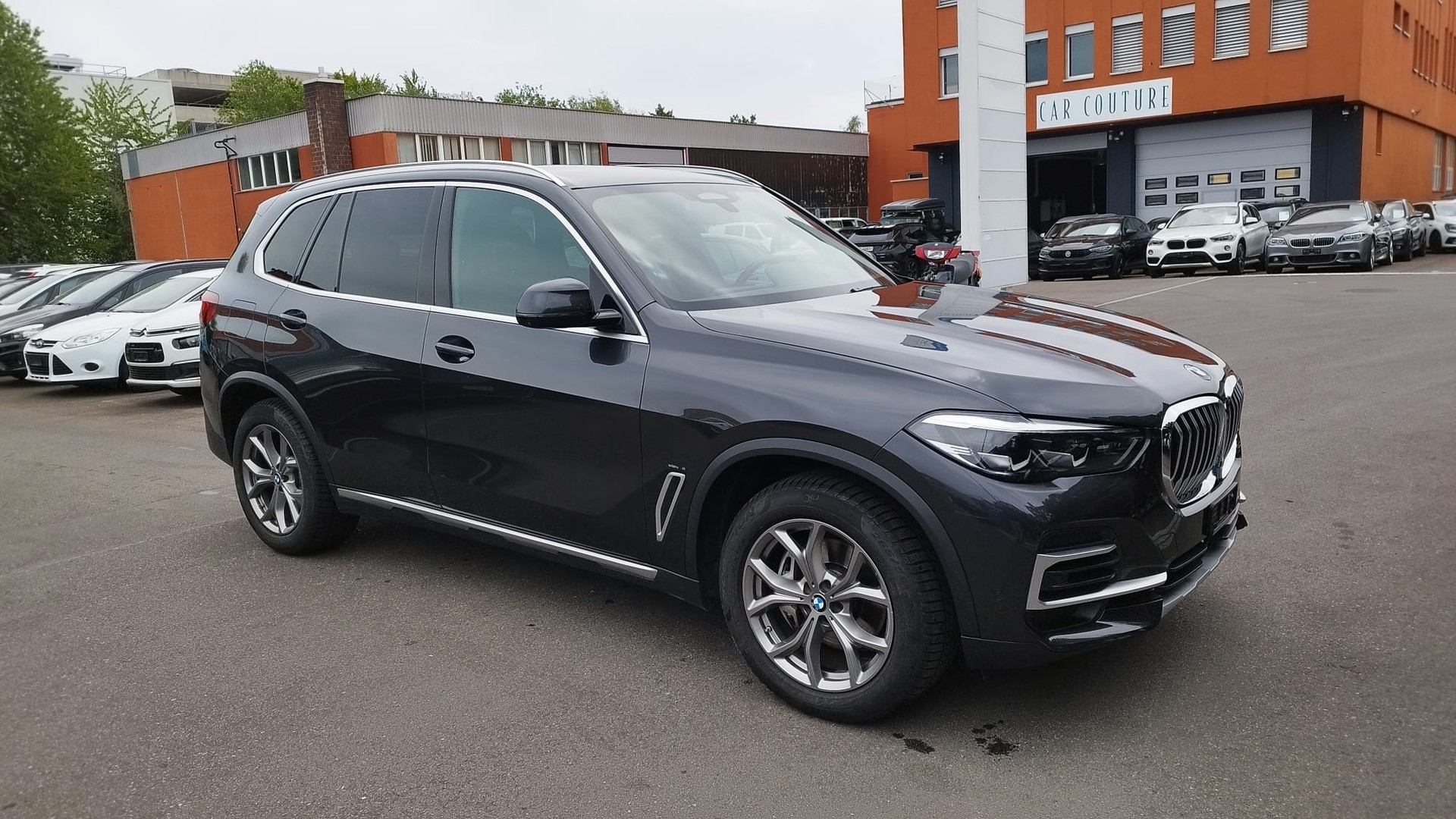BMW X5 xDrive 48V 30d Steptronic-image-2