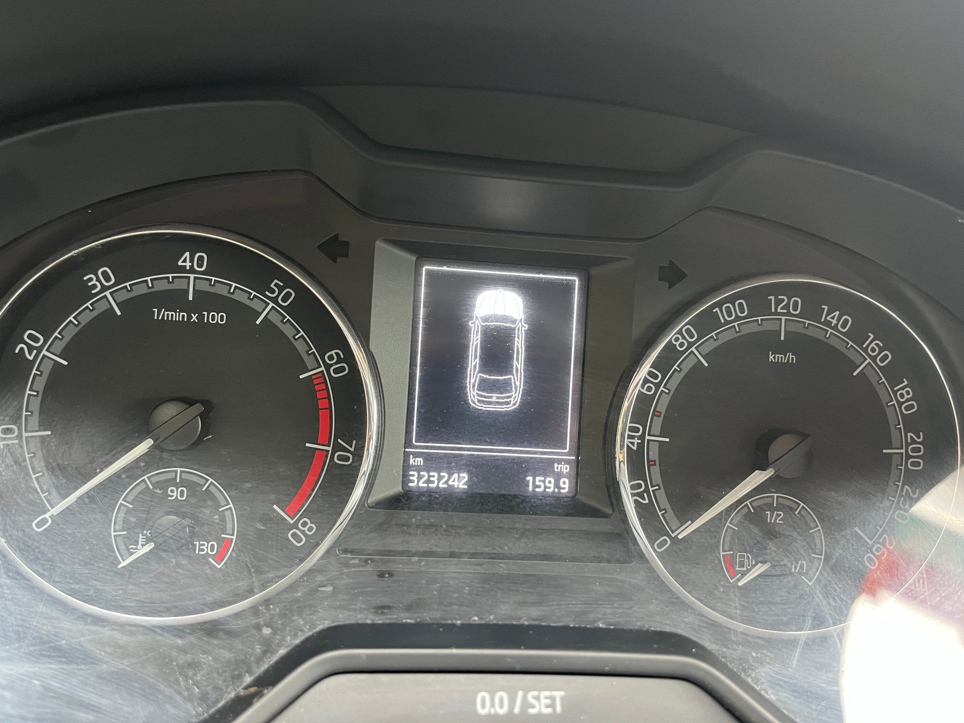 SKODA Octavia Combi 1.8 TSI Ambition 4x4 DSG-image-11
