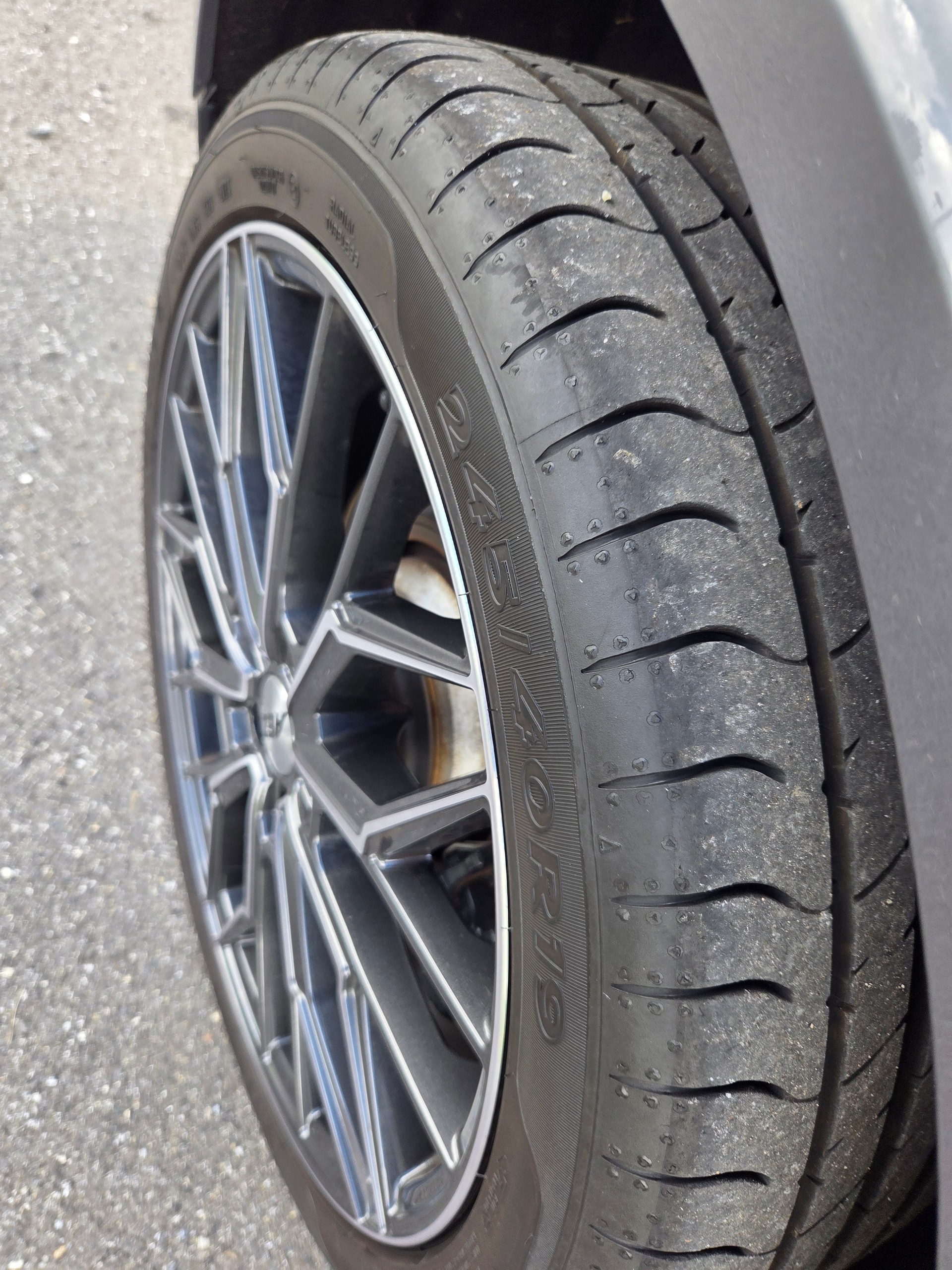CUPRA 1.4 eHybrid DSG-image-4