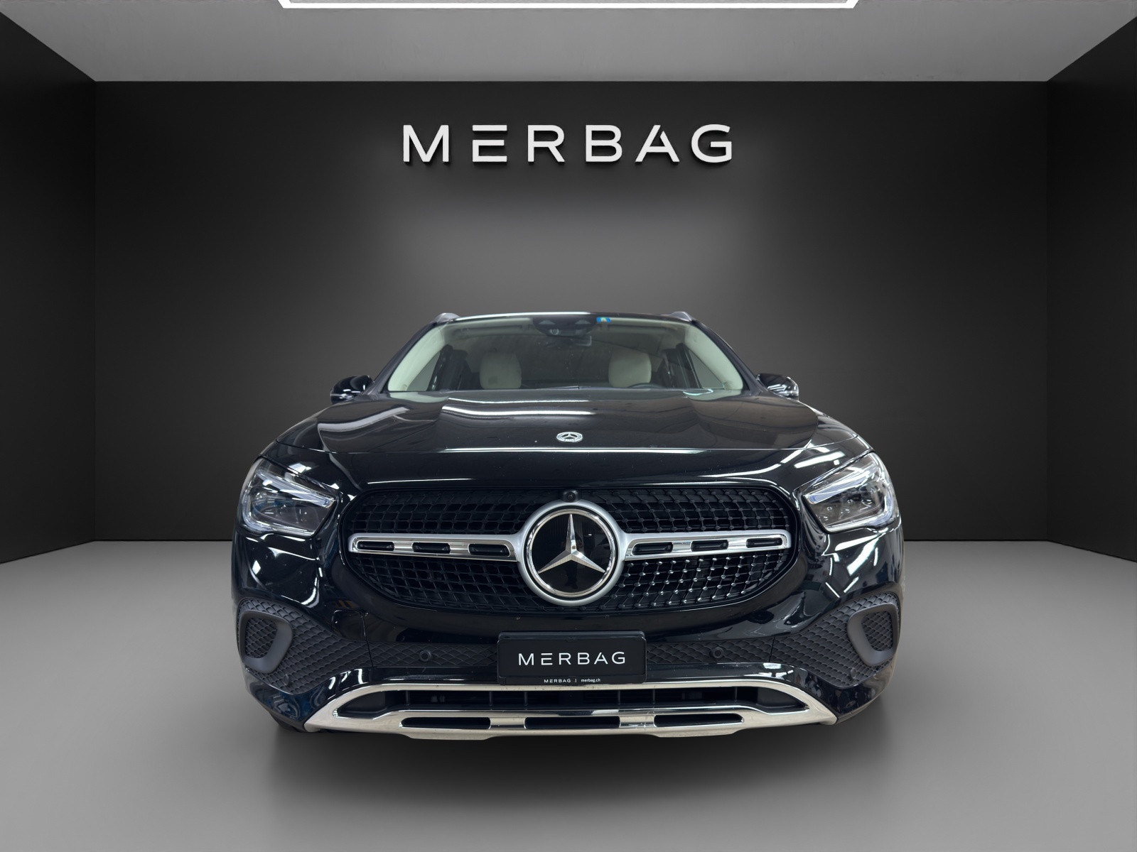 MERCEDES-BENZ GLA 250 Style 4Matic-image-6