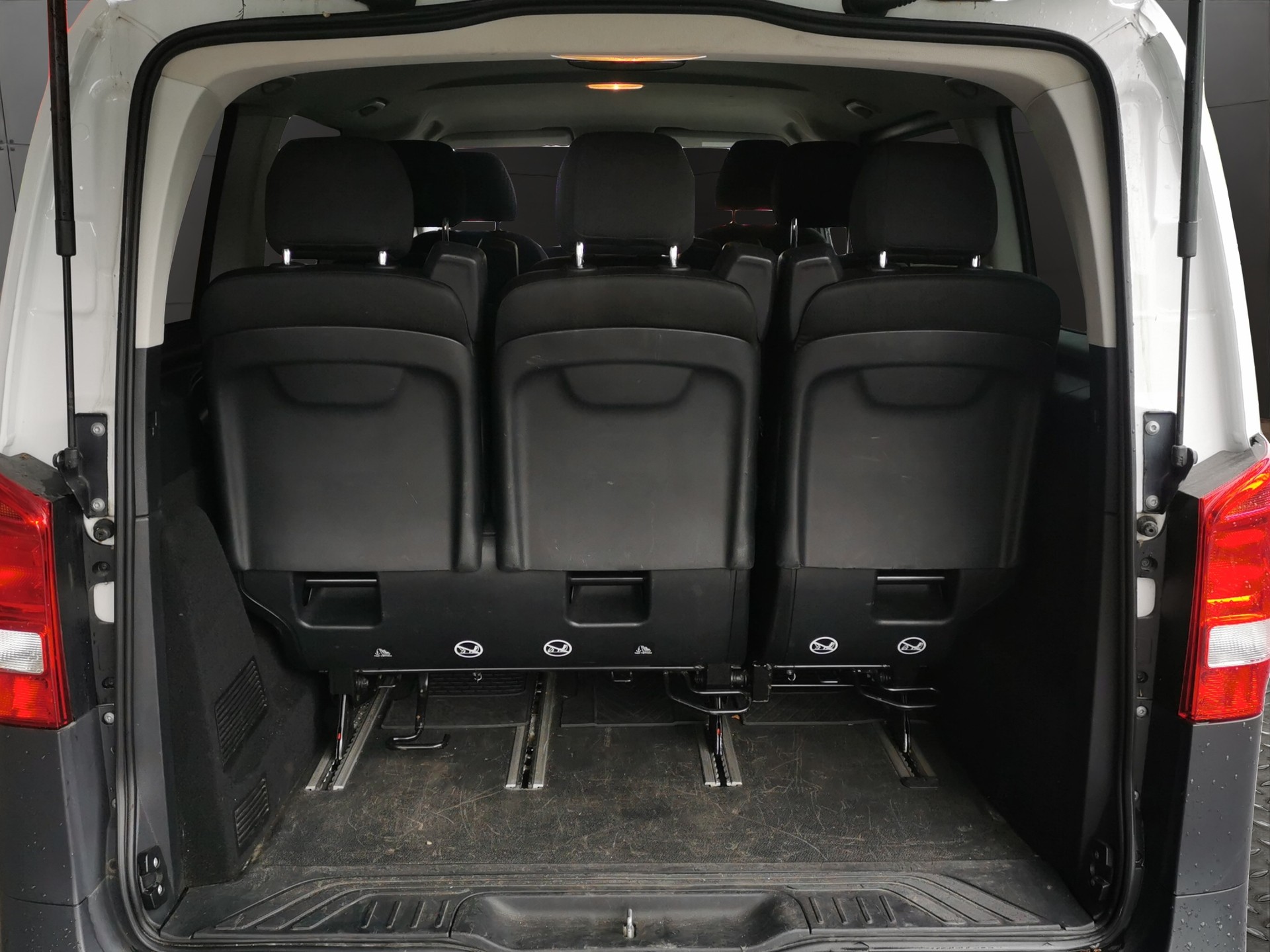 MERCEDES-BENZ Vito 114 CDI BlueTec Tourer Base 4matic-image-2
