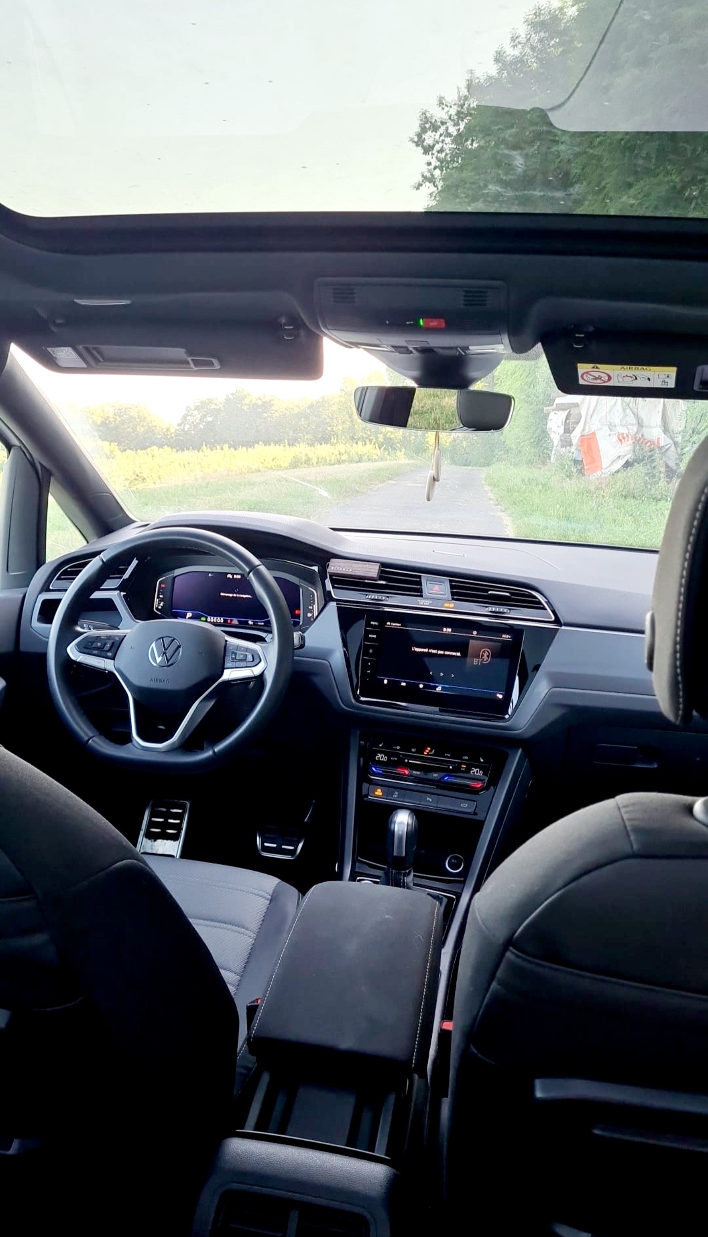 VW R-Line-image-3
