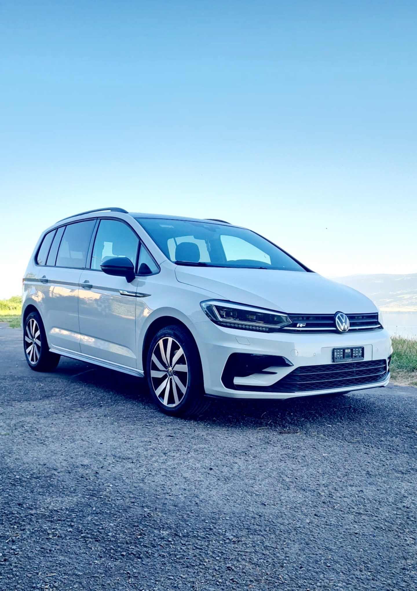VW R-Line-image-0