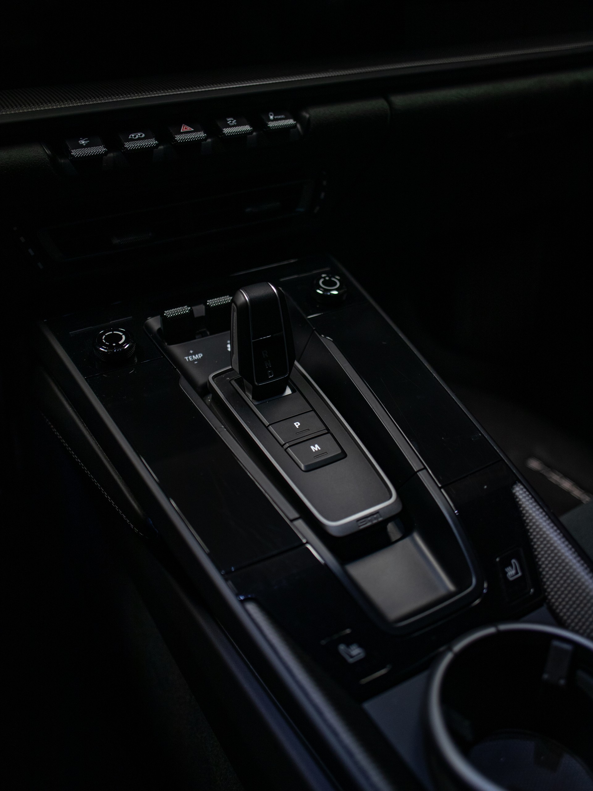 PORSCHE 911 Carrera 4 GTS PDK-image-22