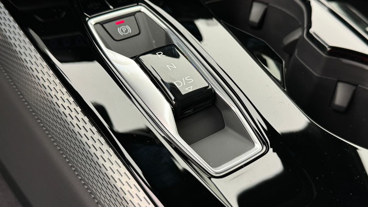 AUDI A5 Avant TFSI 150 kW S Line S tronic-image-10