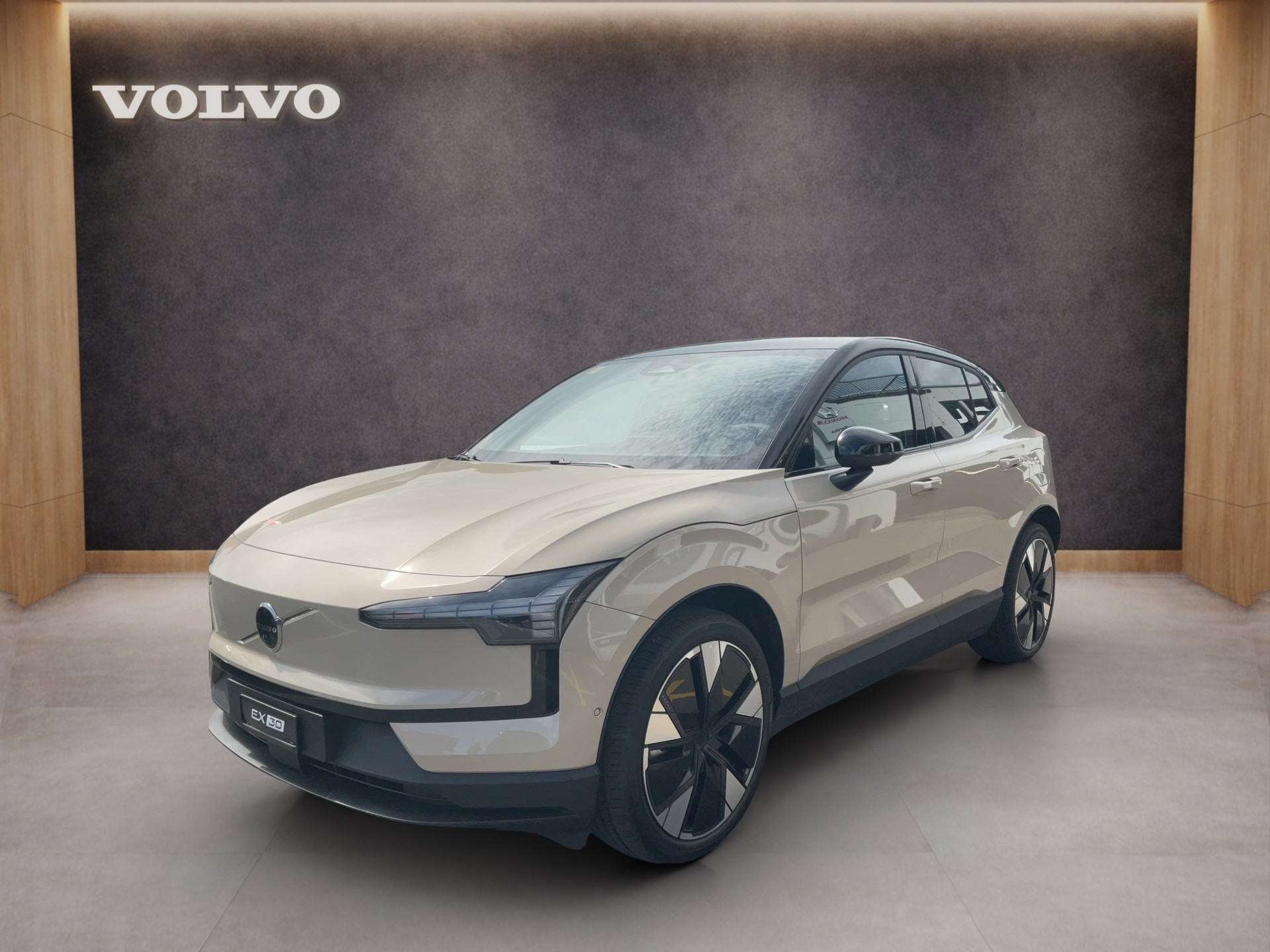 VOLVO EX30 E60 Twin Ultra Performance AWD-image-0
