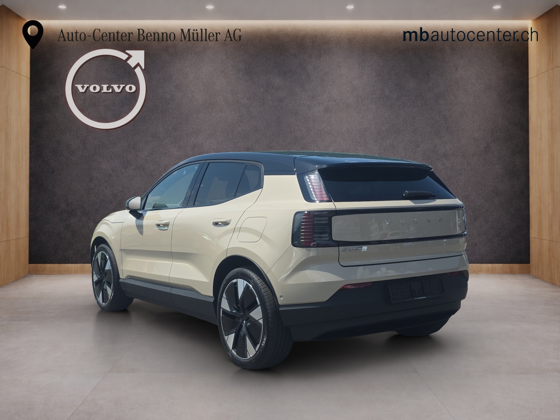 VOLVO EX30 E60 Twin Ultra Performance AWD-image-2