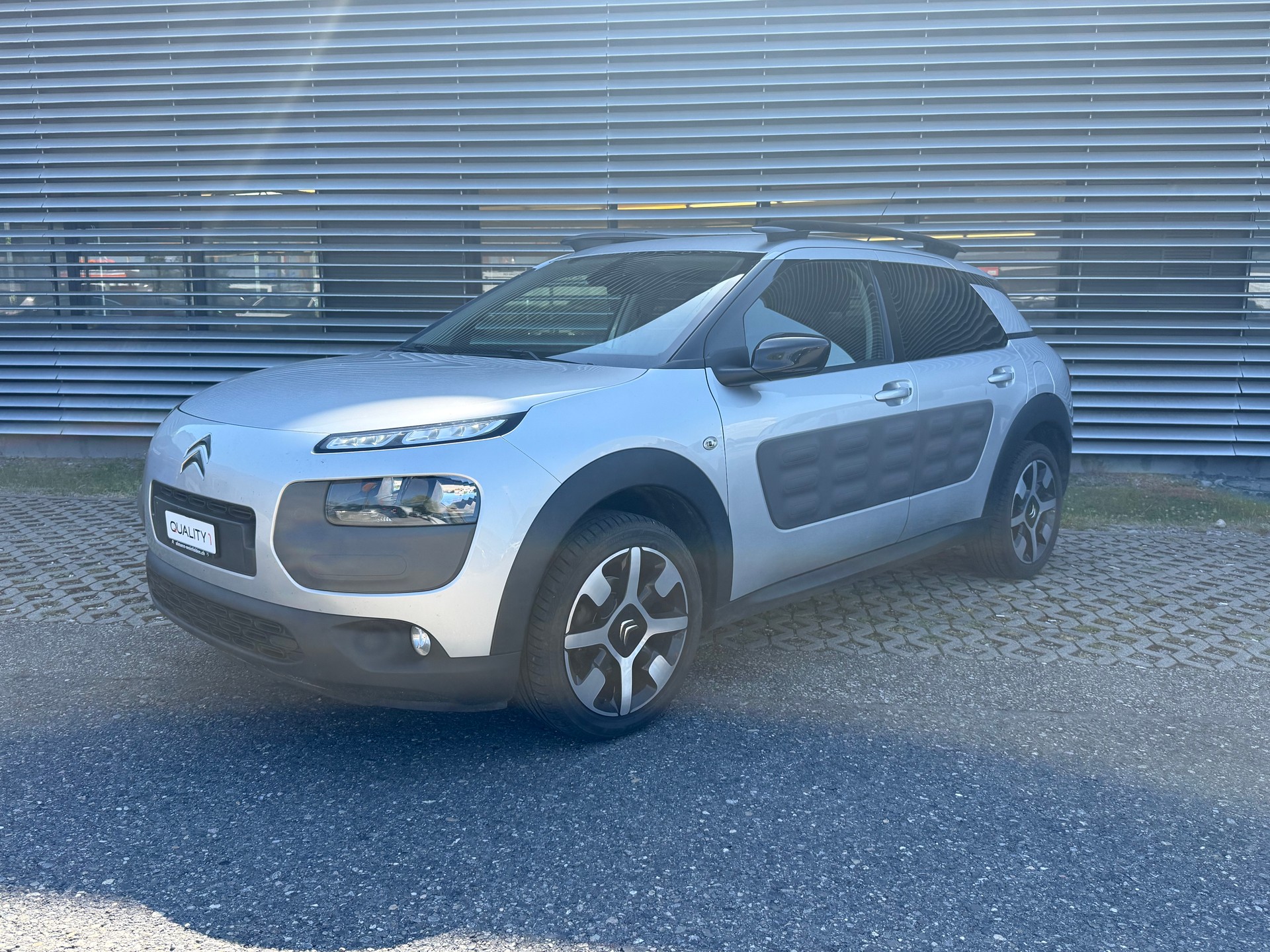 CITROEN C4 Cactus 1.6 BlueHDi Shine ETG6-image-3