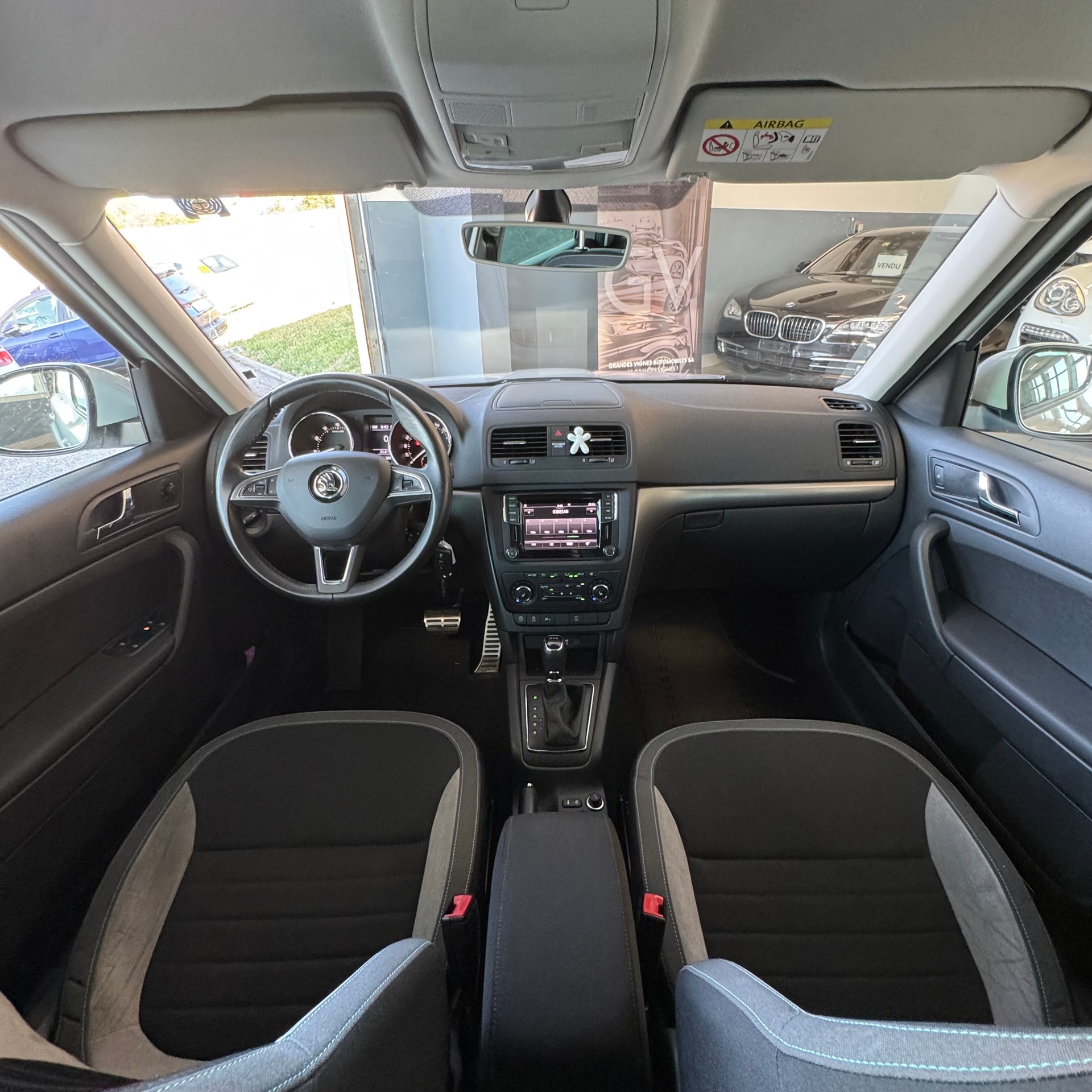 SKODA Yeti 1.4 TSI Swiss Joy DSG 4x2-image-20