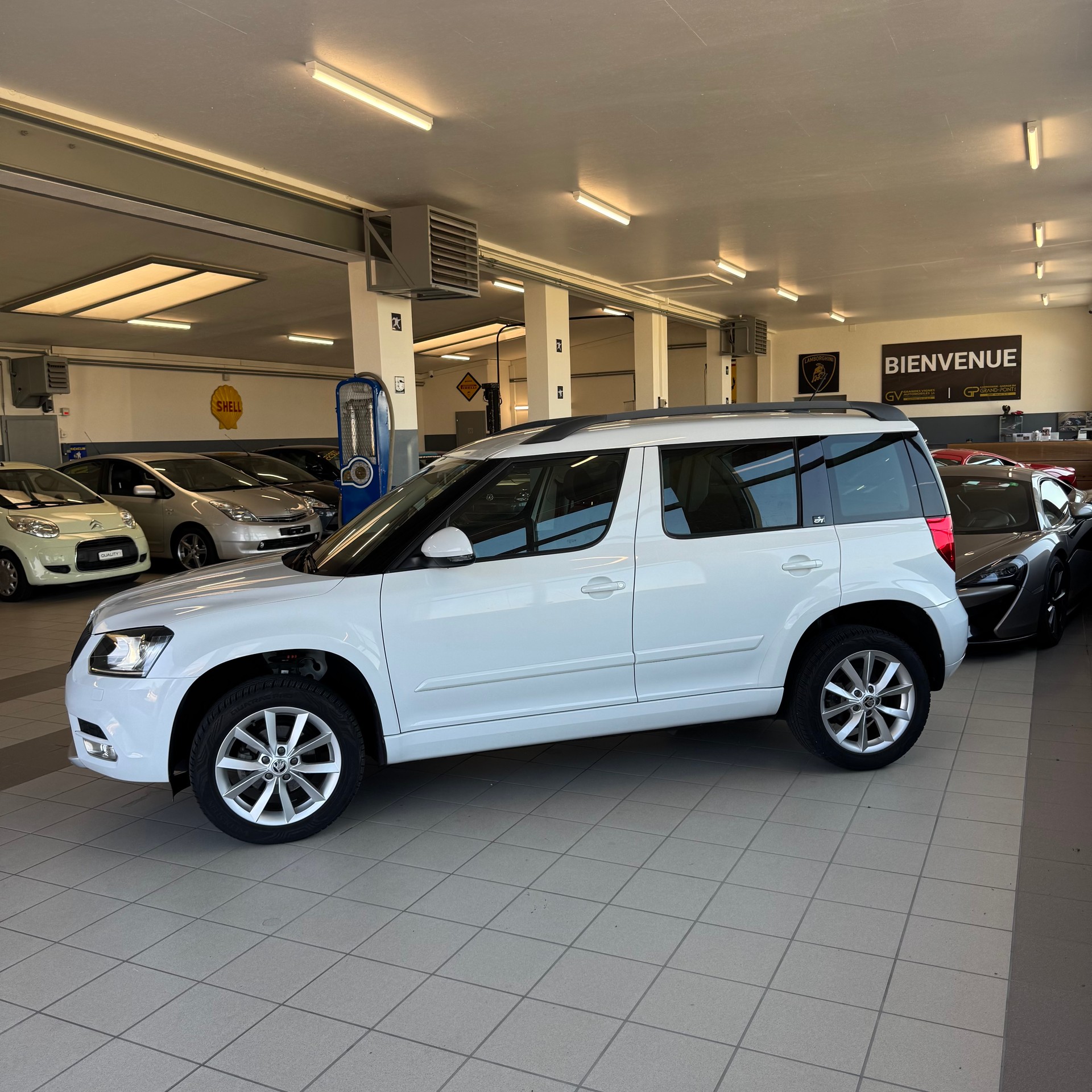 SKODA Yeti 1.4 TSI Swiss Joy DSG 4x2-image-3