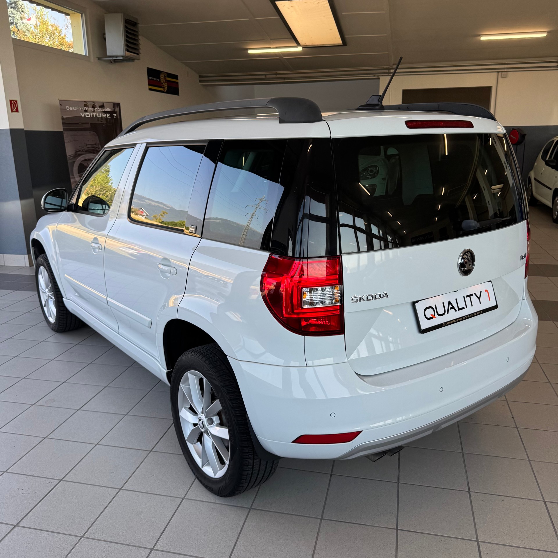 SKODA Yeti 1.4 TSI Swiss Joy DSG 4x2-image-10