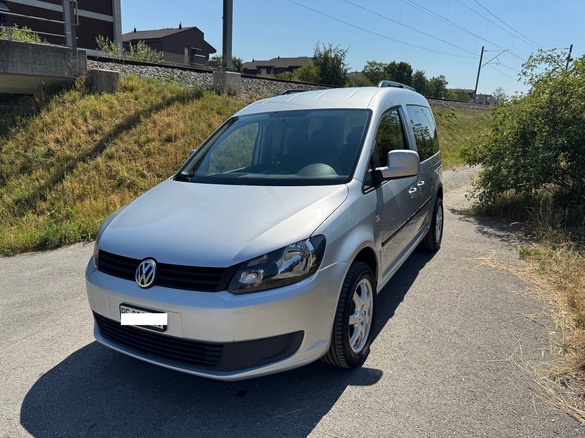 VW 1.6 TDI 102 BMT-image-2
