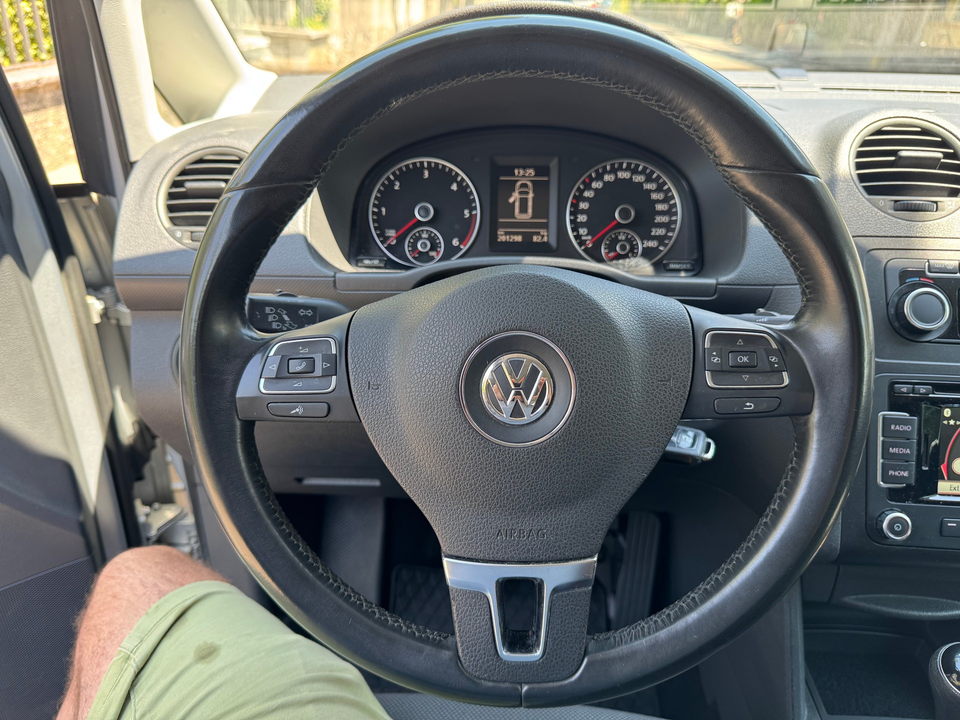 VW 1.6 TDI 102 BMT-image-3