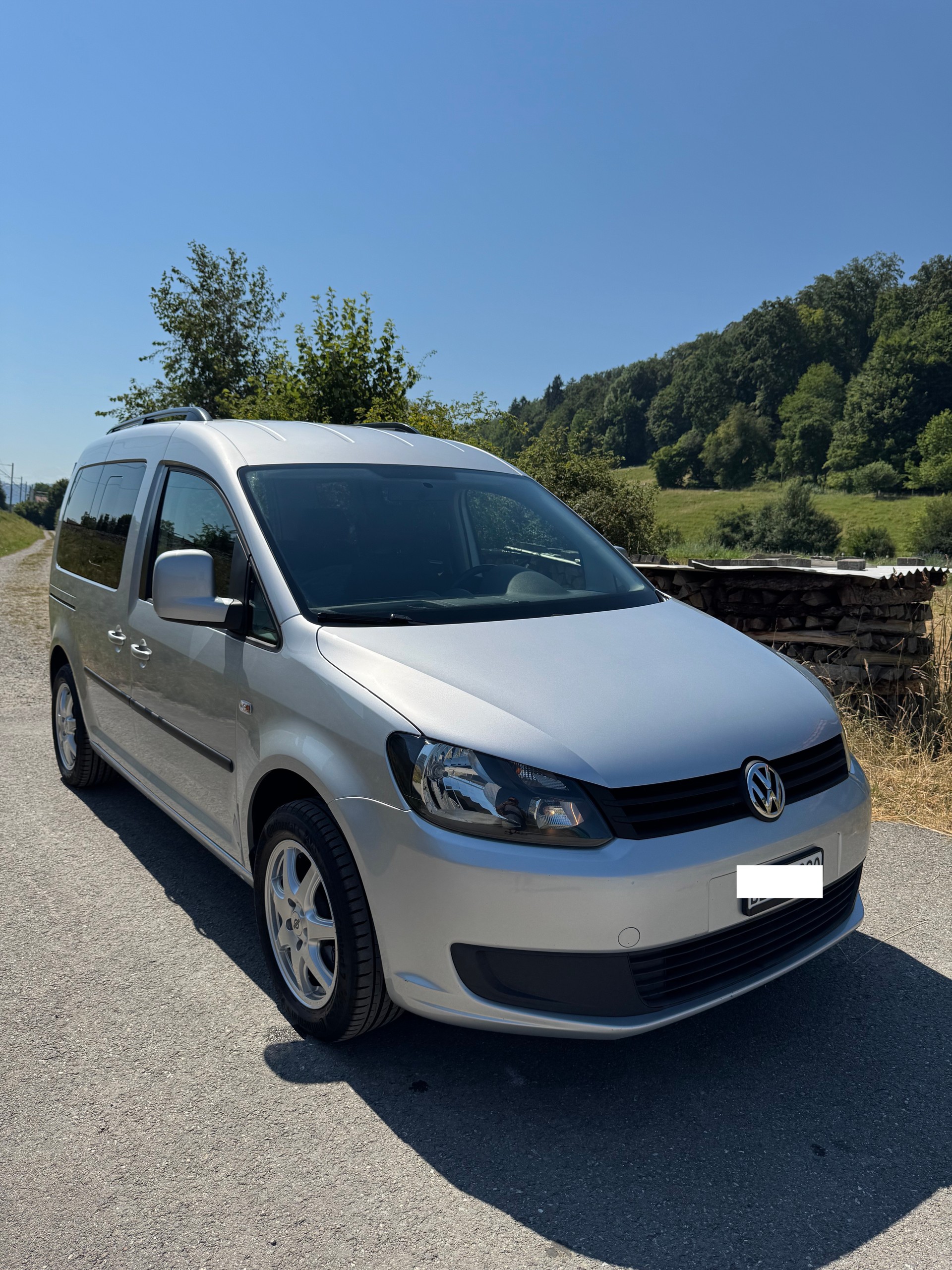 VW 1.6 TDI 102 BMT-image-1