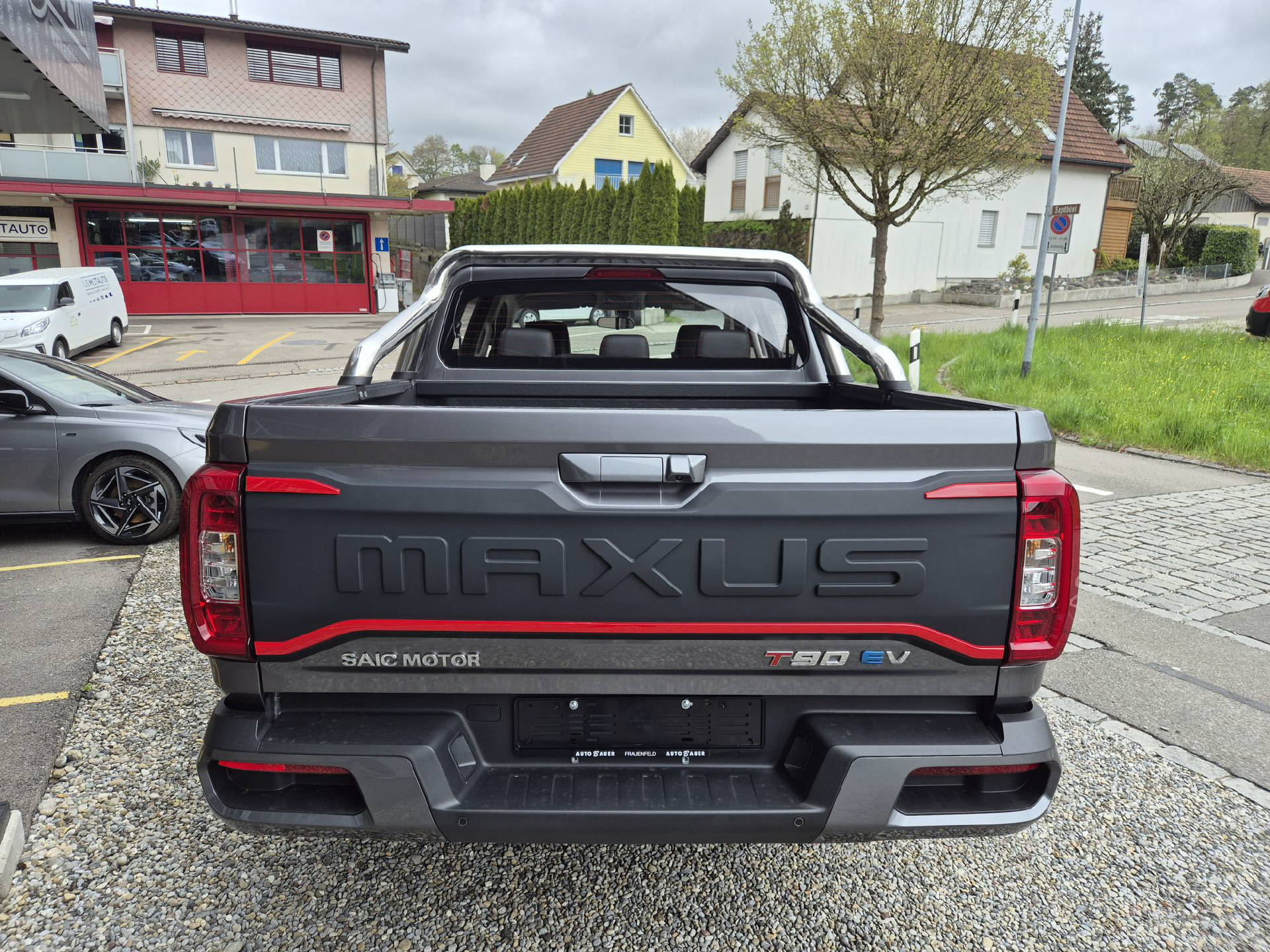 MAXUS T90 EV E-Motor 89kWh Elite-image-6