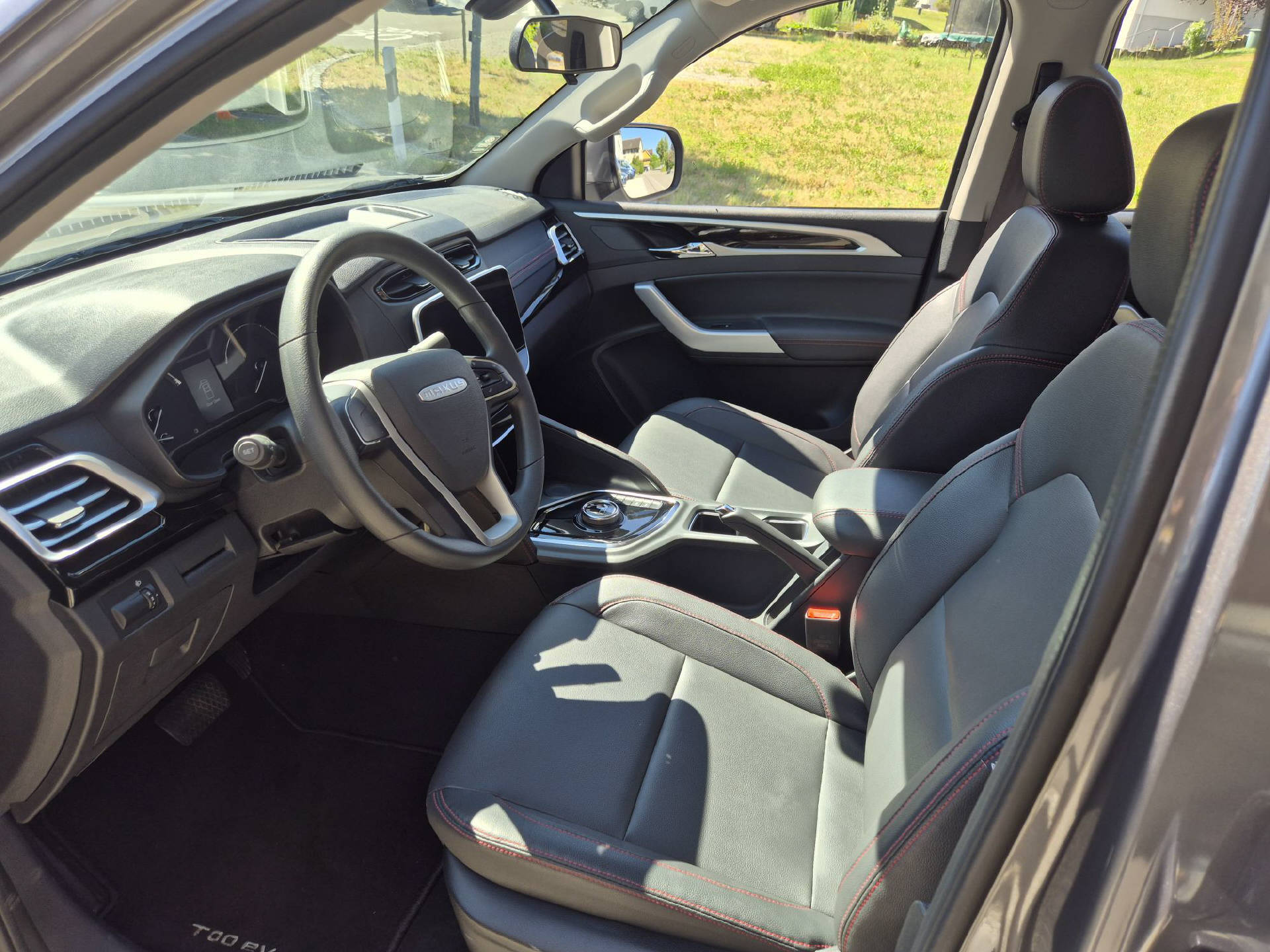 MAXUS T90 EV E-Motor 89kWh Elite-image-9