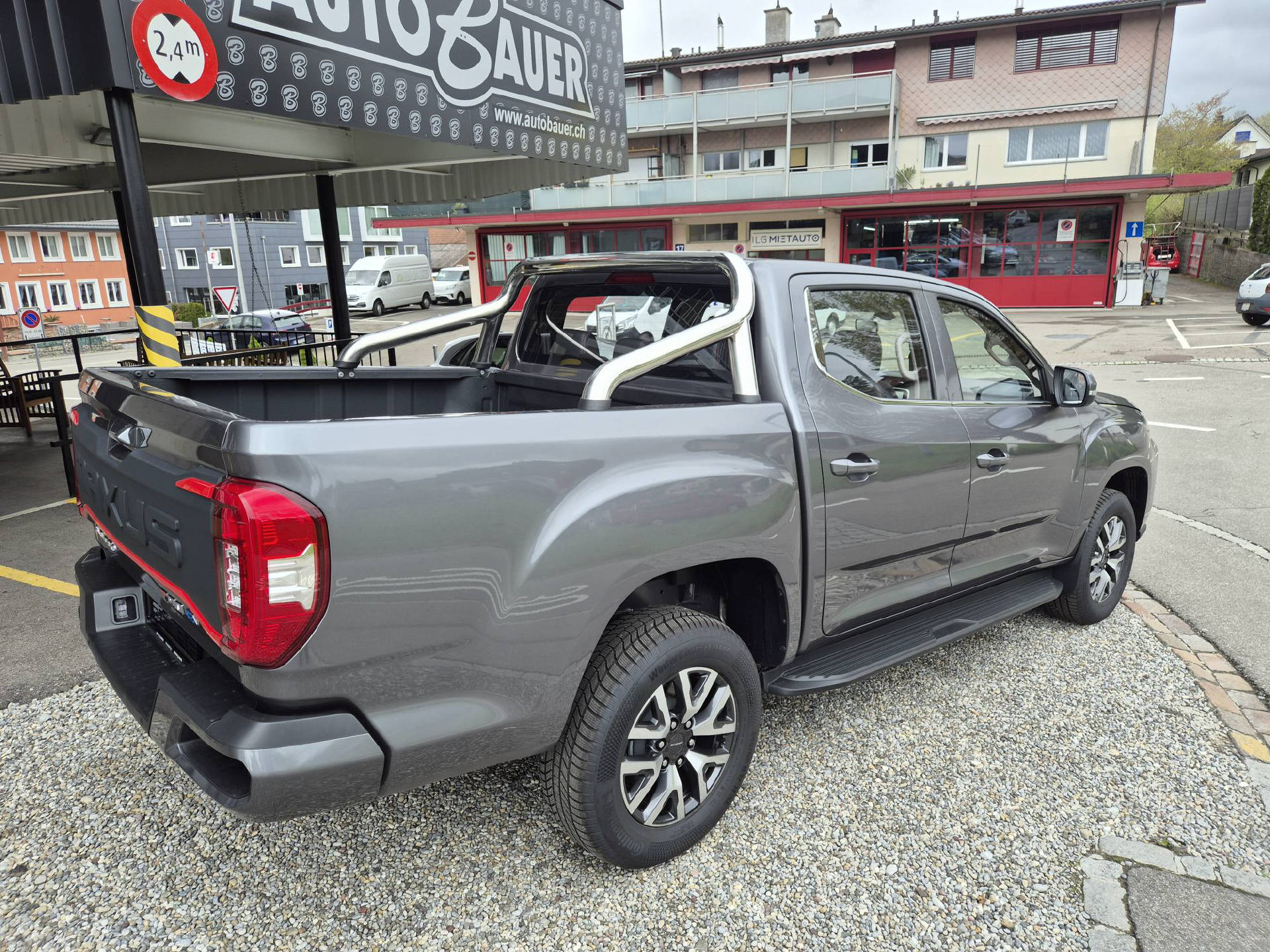 MAXUS T90 EV E-Motor 89kWh Elite-image-5