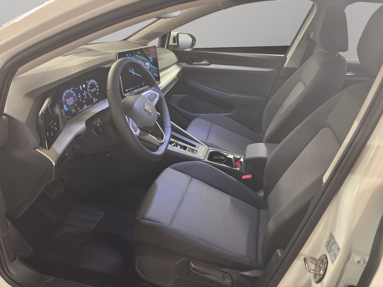 VW Golf 1.5 e TSI mHEV Value DSG-image-5