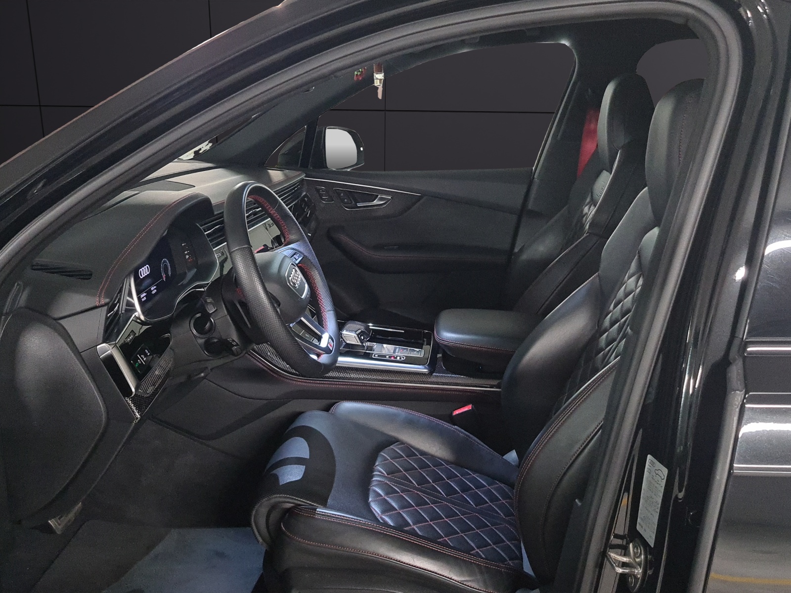 AUDI SQ7 TFSI quattro tiptronic-image-7