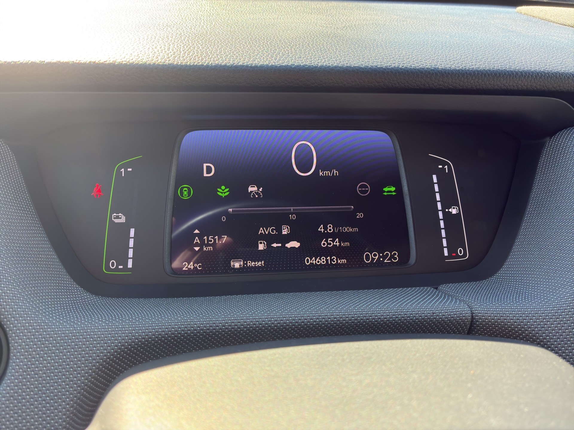 HONDA Jazz 1.5 i-MMD Crosstar Executive-image-9